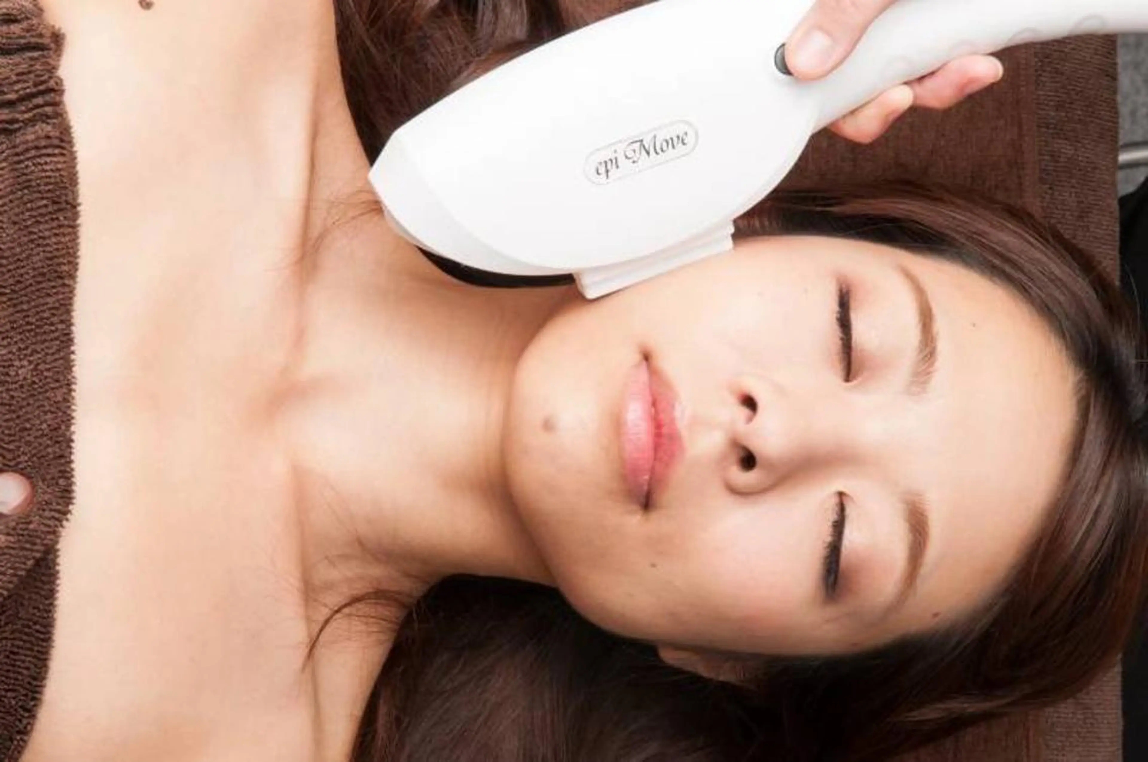 ✨【人気NO.3】先着10名 ハイスペック顔脱毛+うなじ脱毛セット 2回 1980円の写真