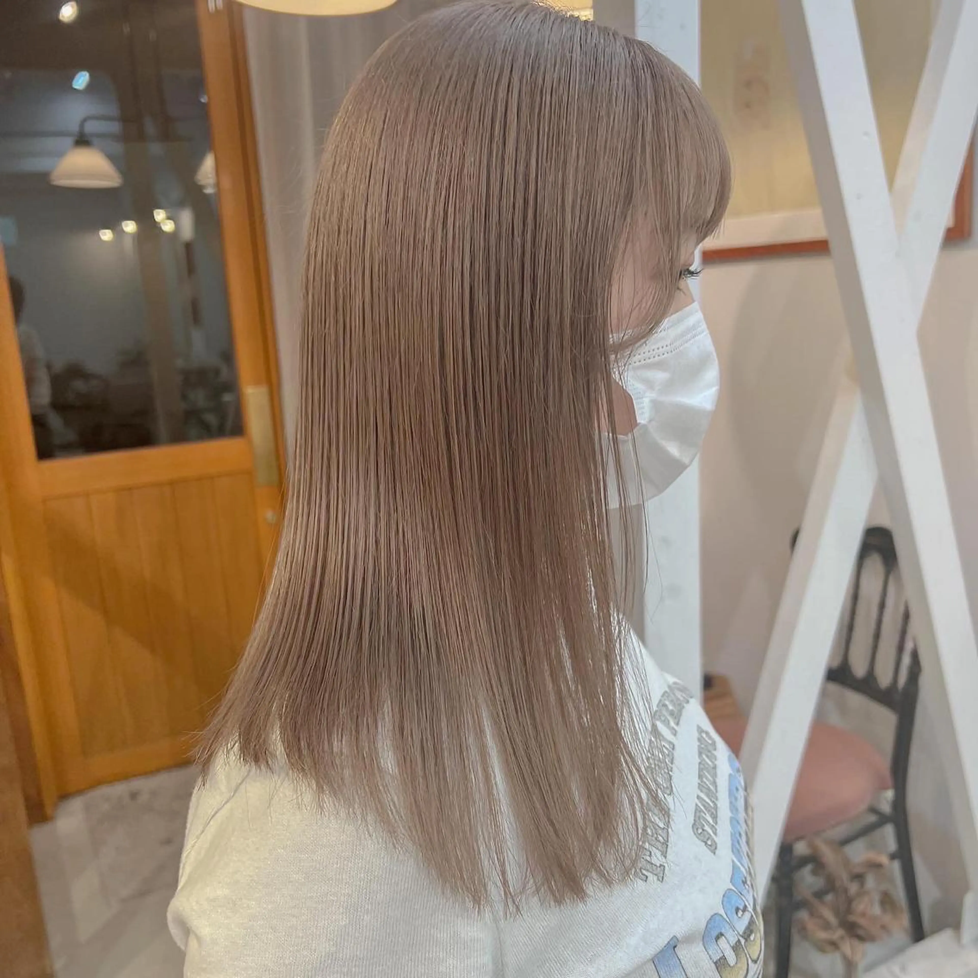ロング カラー ベージュカラー ミルクティーベージュ カット ヘアカラー トリートメント 色素薄めカラー❤︎ chihiroのヘアスタイル