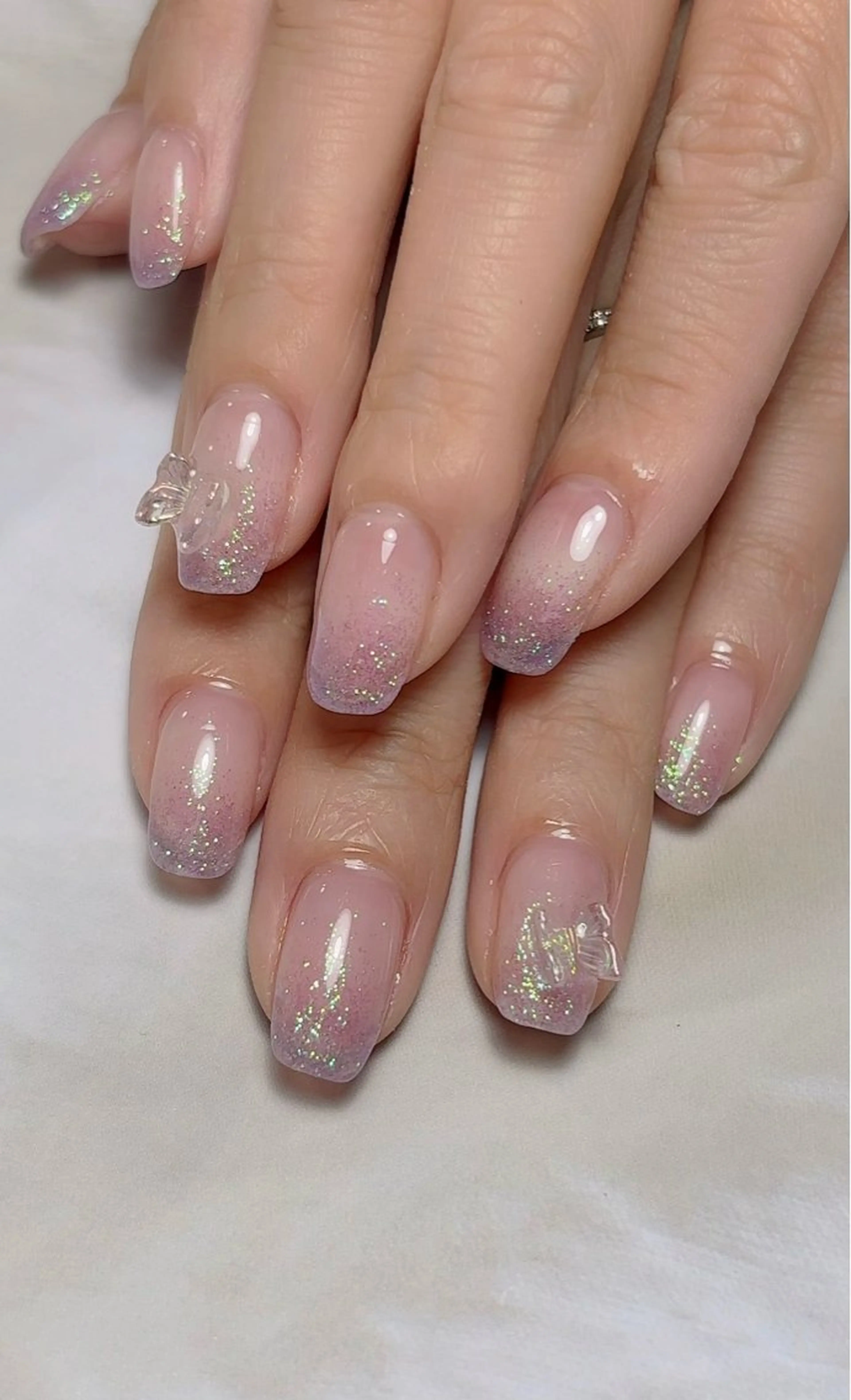 ネイル ハンドネイル ella nail AIのネイルデザイン