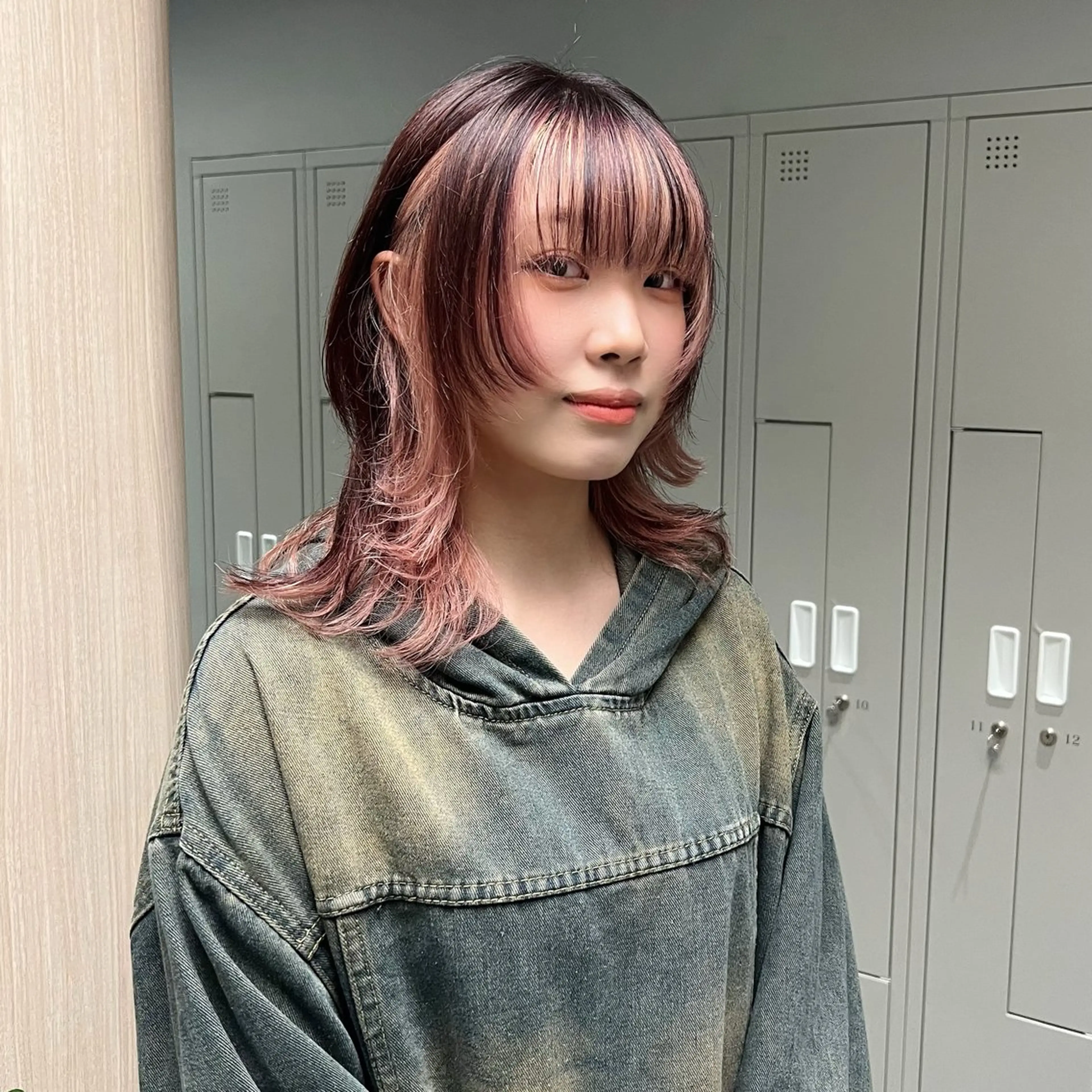 セミロング カット ヘアカラー 🐺立川のウルフ屋 さん🐺おかみ🐺のヘアスタイル