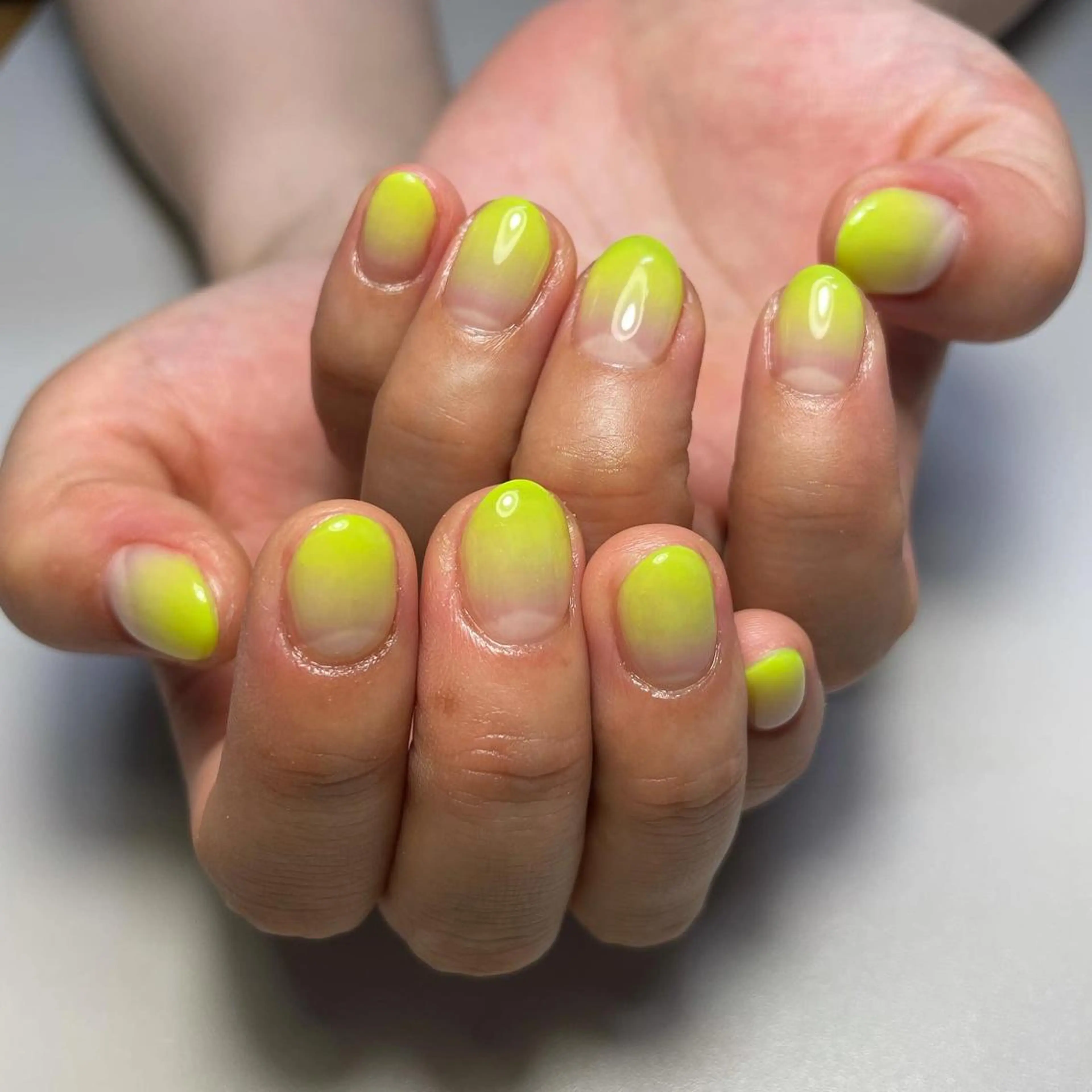 ネイル グラデーション ハンドネイル kipinail 川﨑えりかのネイルデザイン