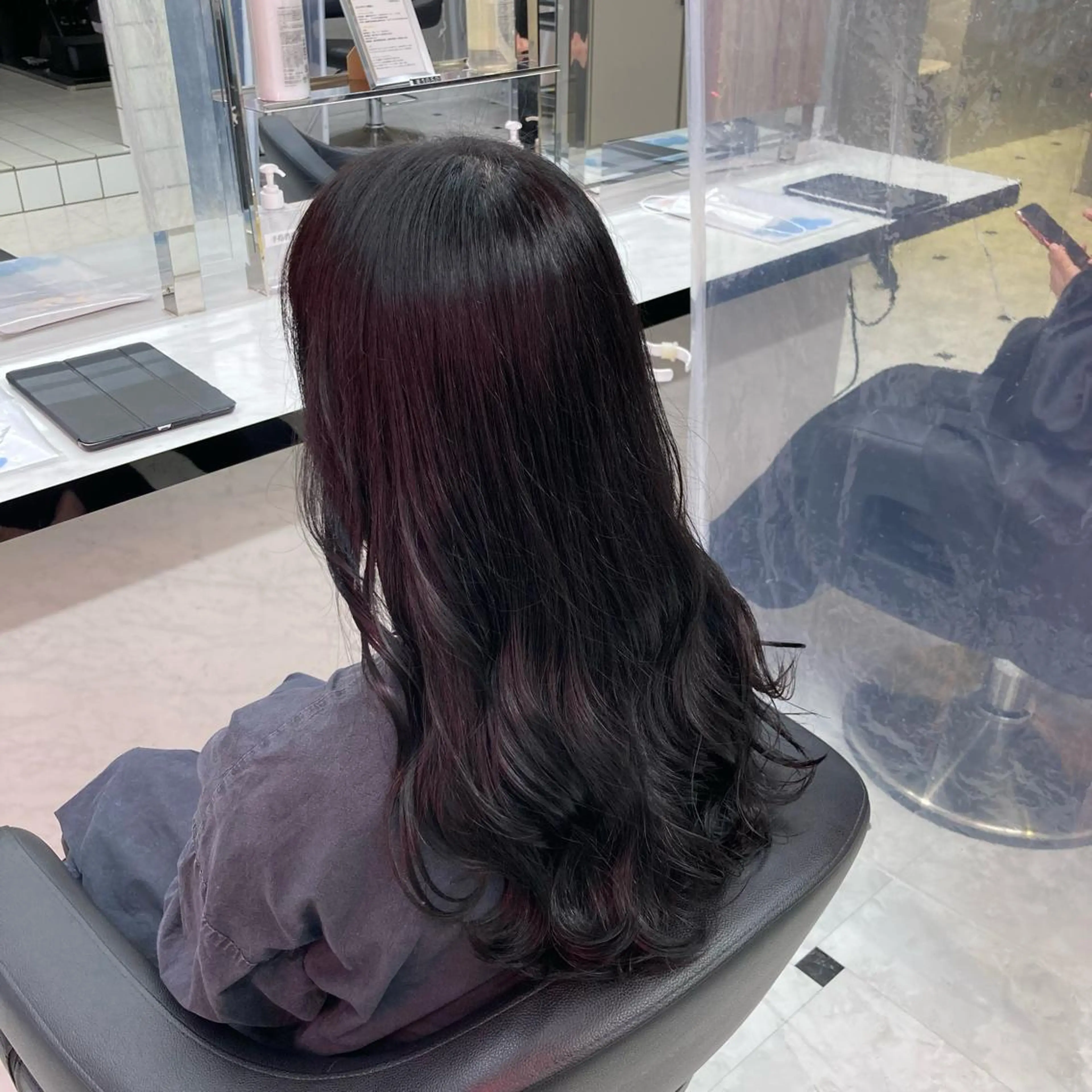 ロング カラー 似合わせカット EMIL/上野駅近 /ブリーチ縮毛矯正のヘアスタイル