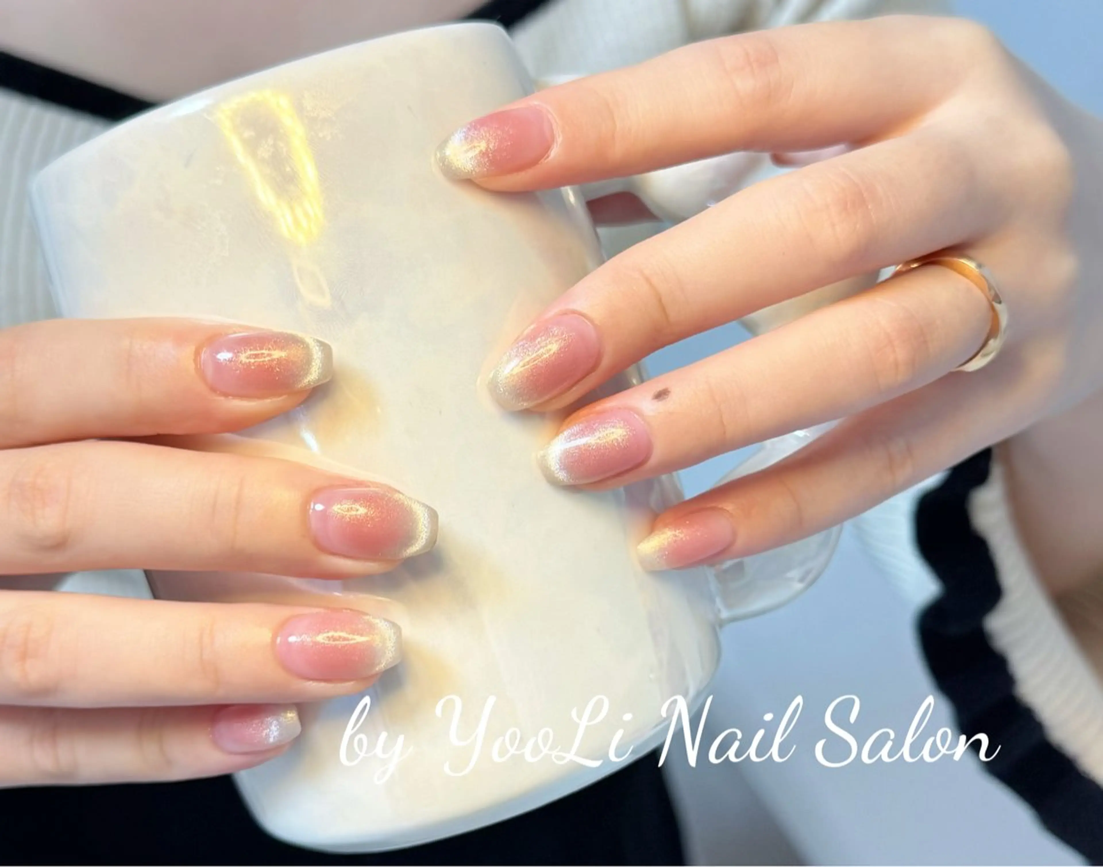 ネイル アートネイル オーロラネイル チークネイル フレンチネイル ガラスフレンチ ハンドネイル 🎀🎀YooLi Nail Salonのネイルデザイン