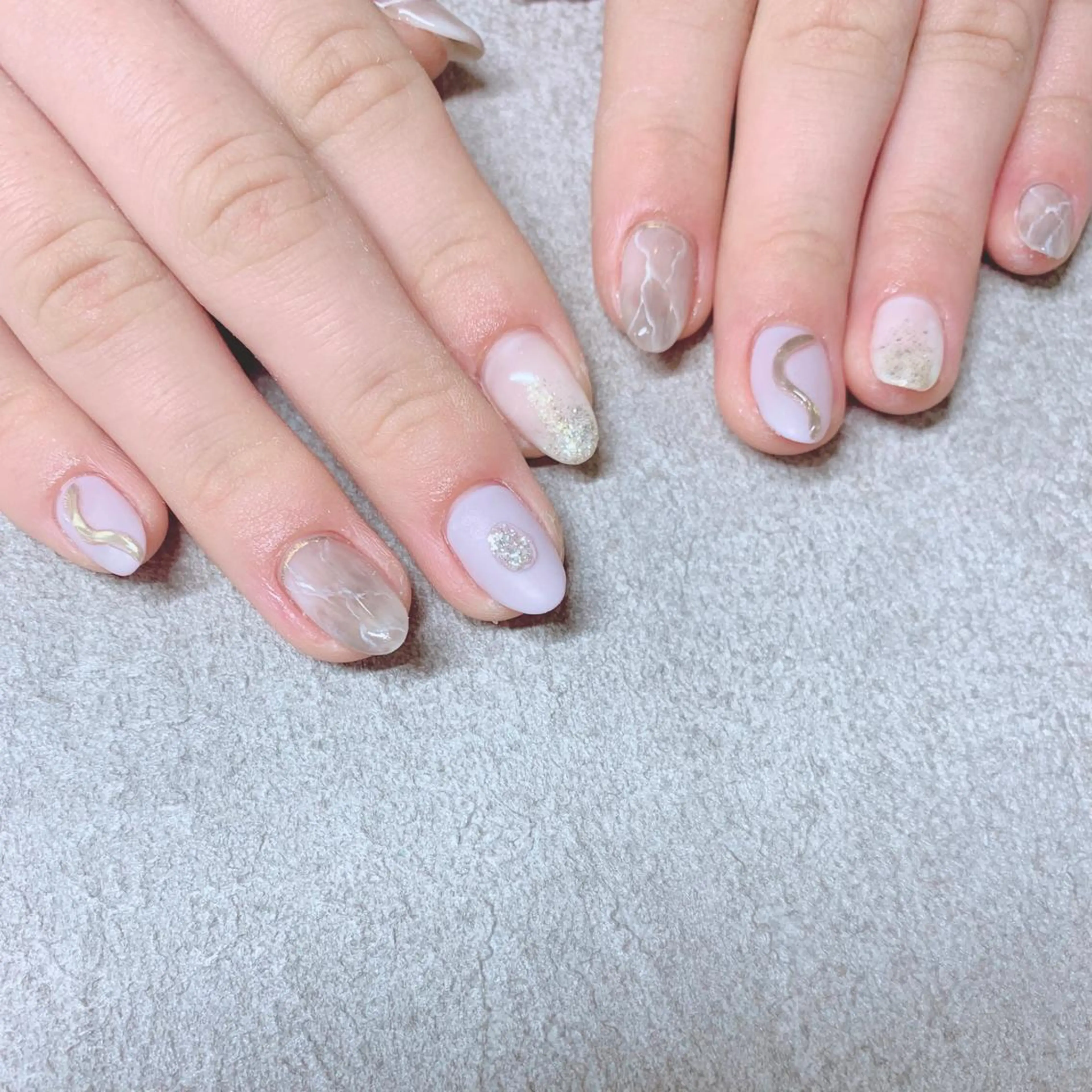 カラー ネイル ハンドネイル Cozy_ ilumのネイルデザイン