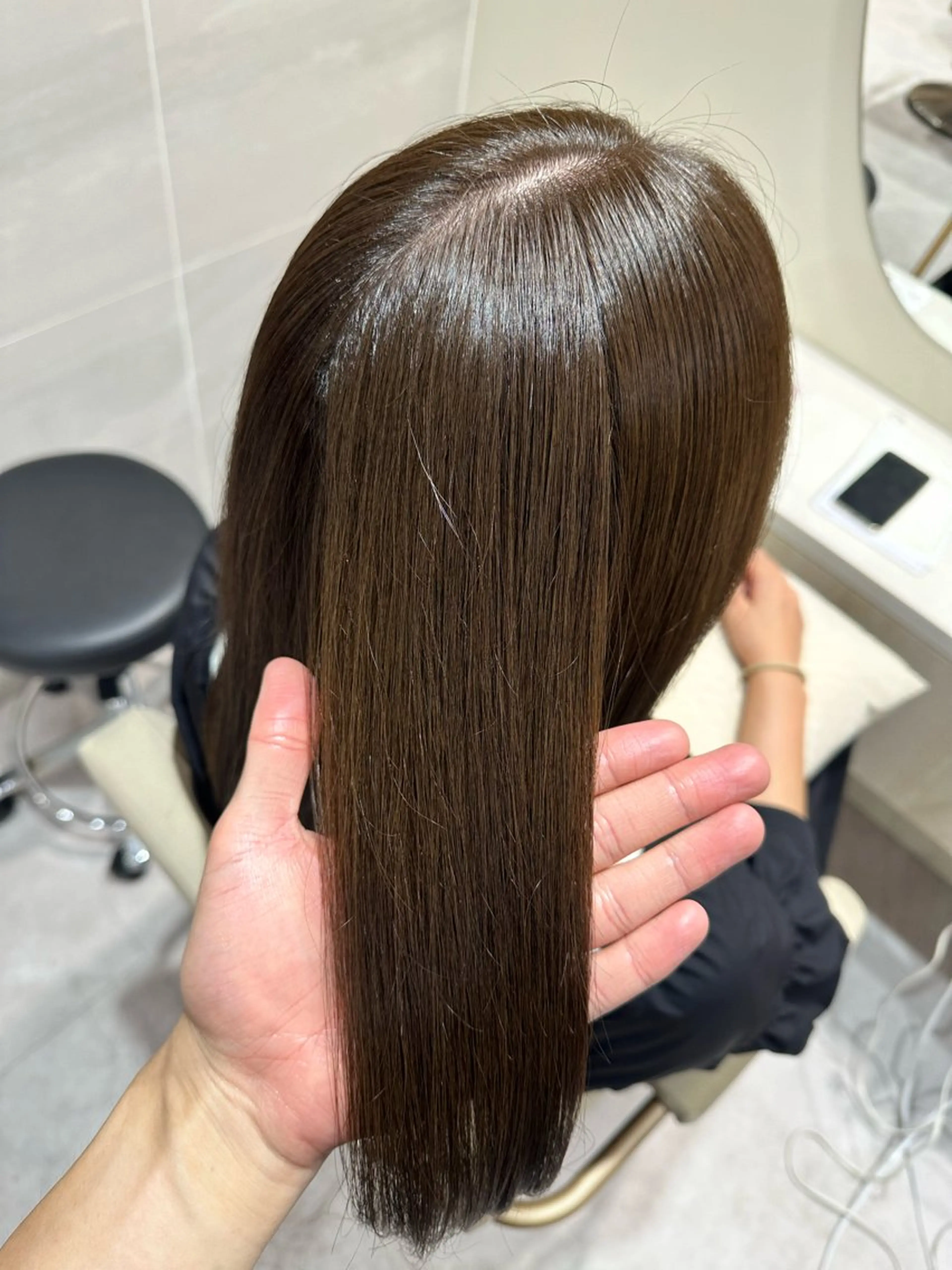 ミディアム fiica (フィーカ)所属・金子侑史 /縮毛矯正の人のヘアスタイル