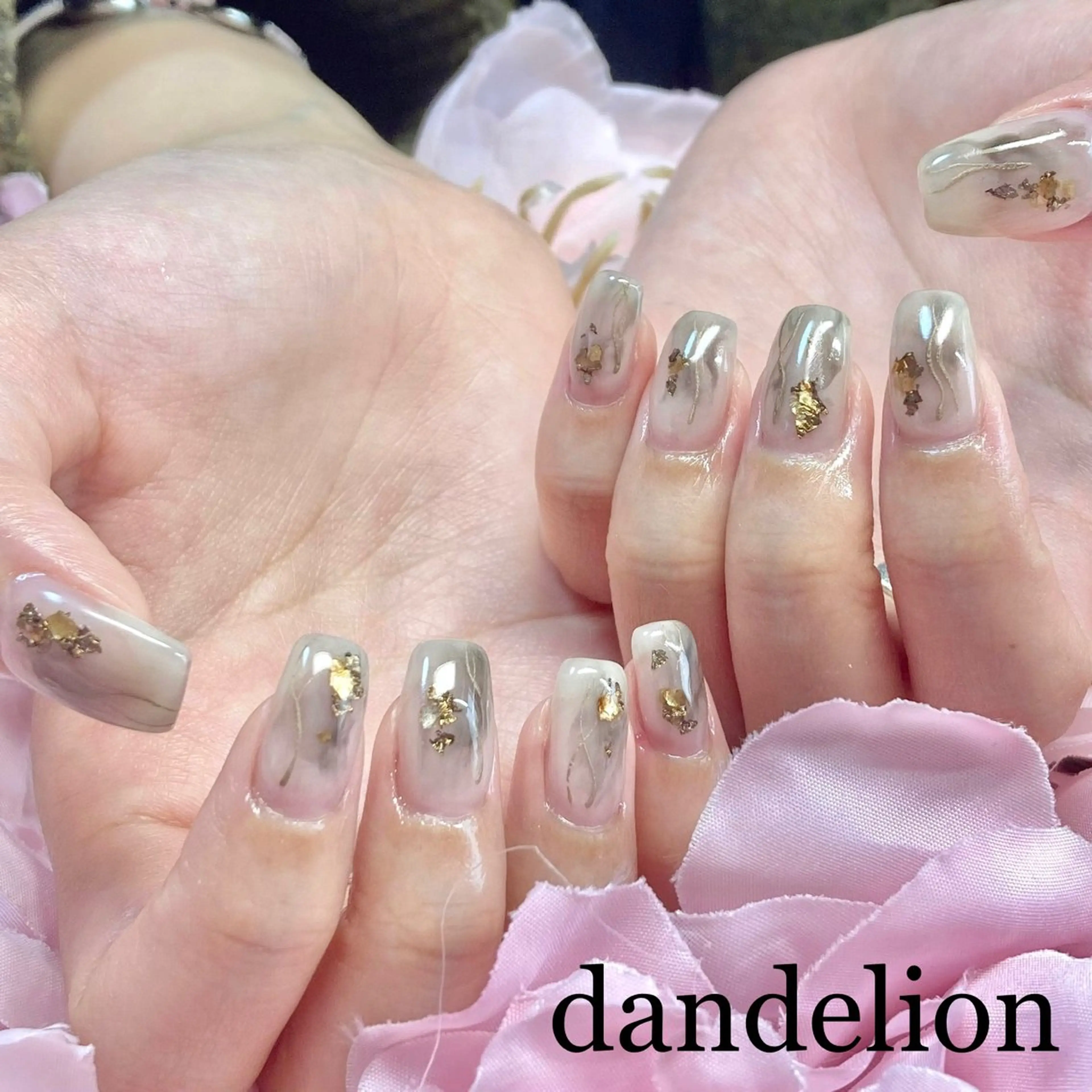 ネイル ハンドネイル ハンドケア dandelion ダンデライオンのネイルデザイン