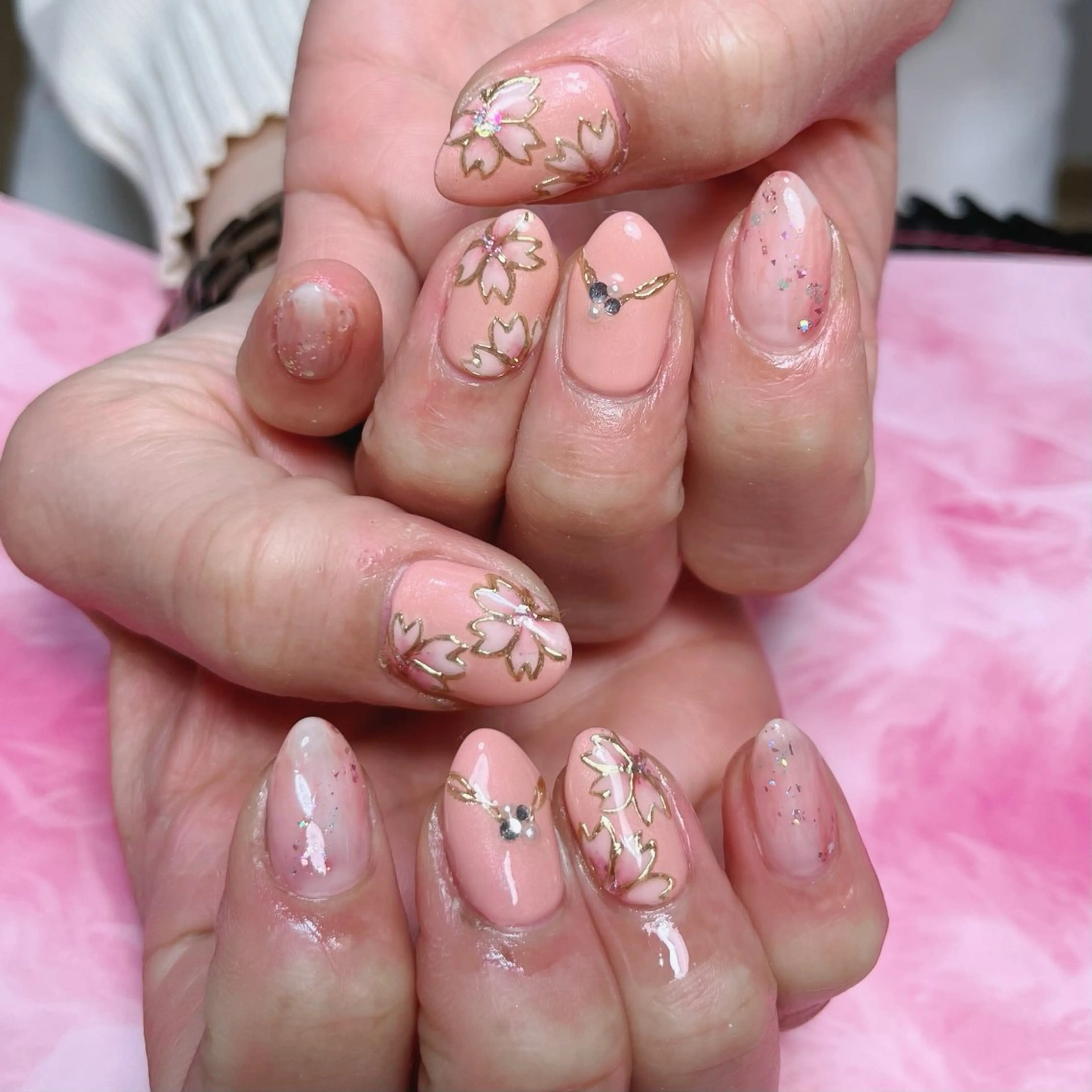 ミディアム ハンドネイル hs nail salonのネイルデザイン