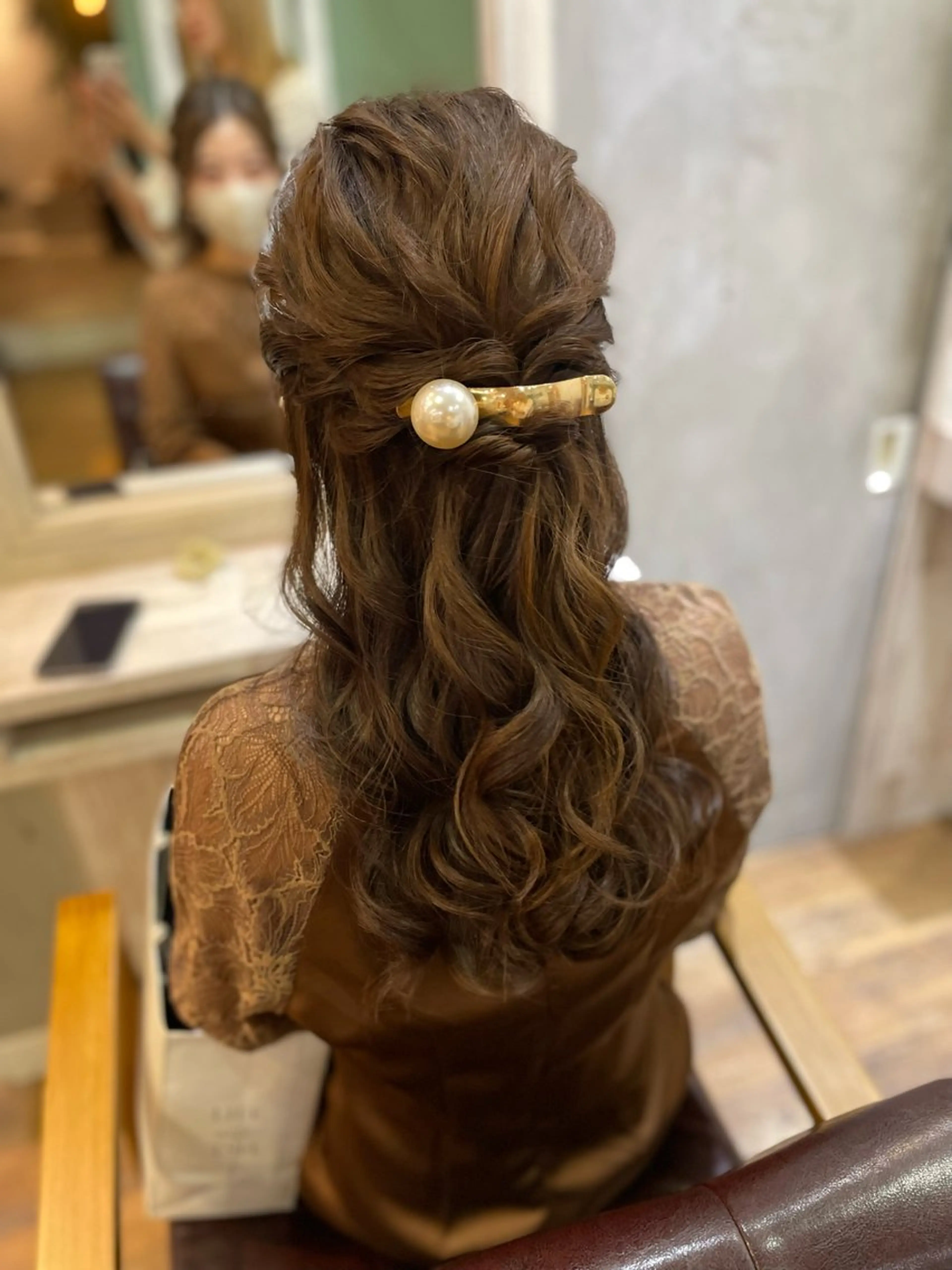 ハーフアップスタイルor巻きおろしスタイル💐【土日祝日＋500円】の写真