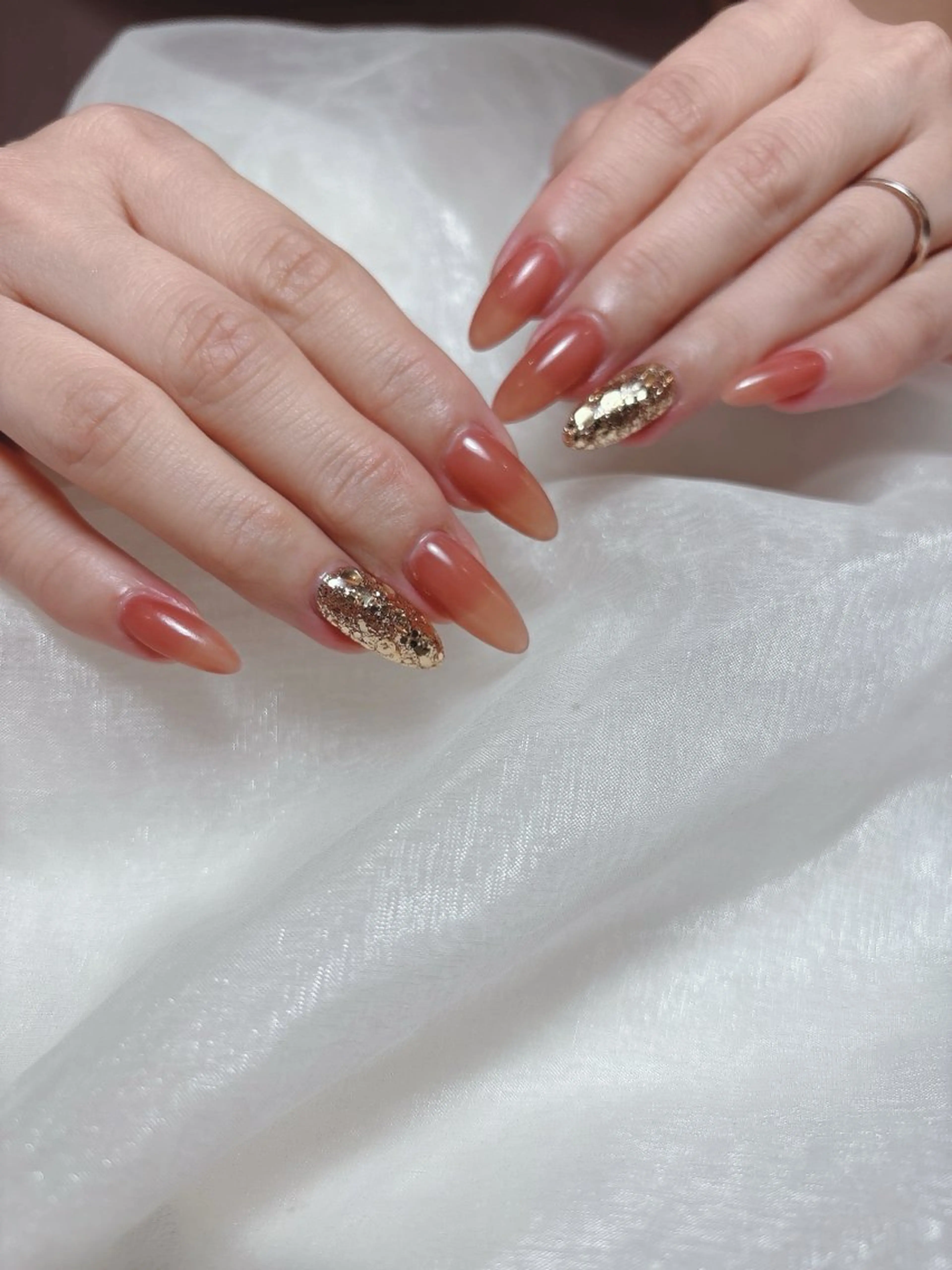 ネイル グラデーション ラメ(グリッター) ワンカラーネイル ハンドネイル n.bebe nail所属・N. bebeのネイルデザイン