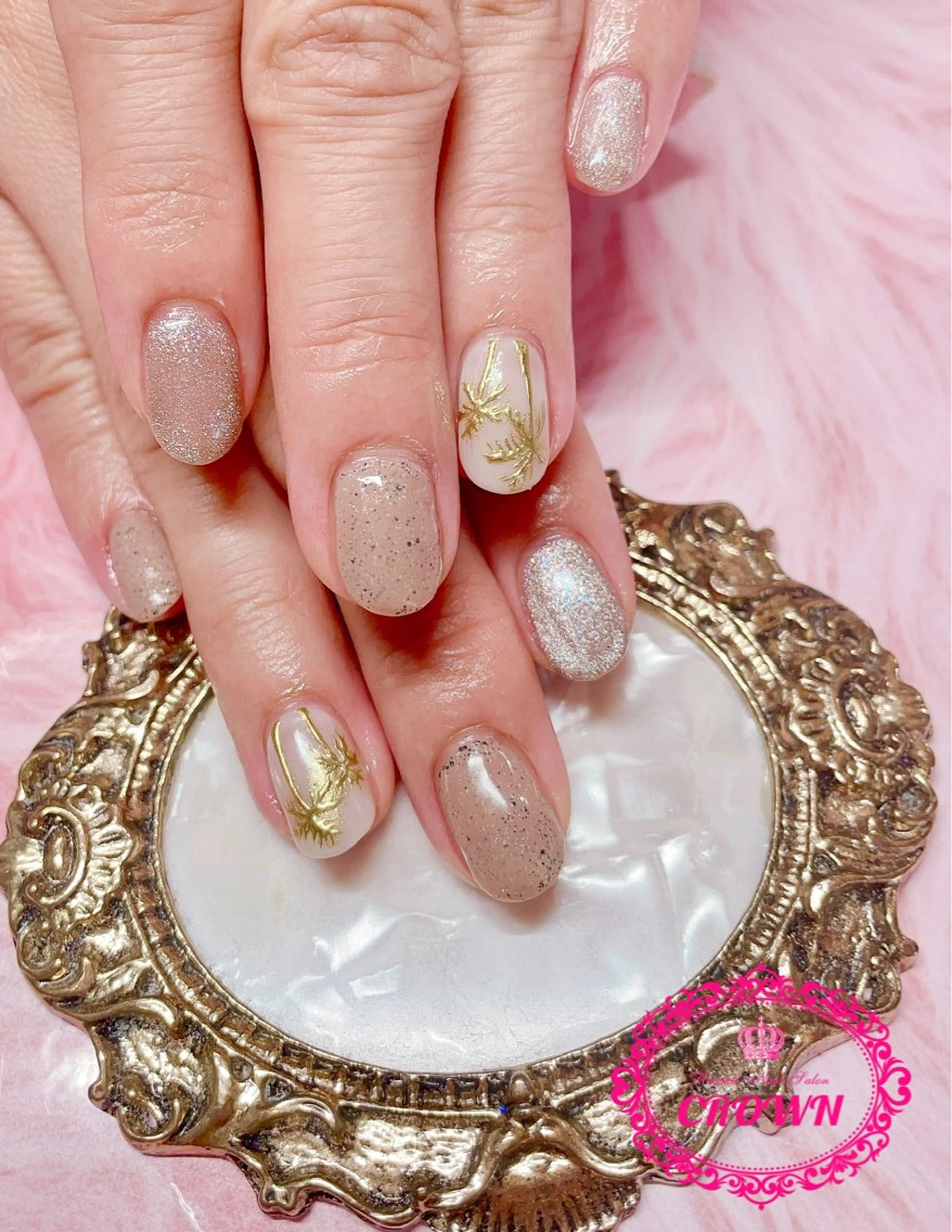 ネイル CROWN プライベートサロンのネイルデザイン