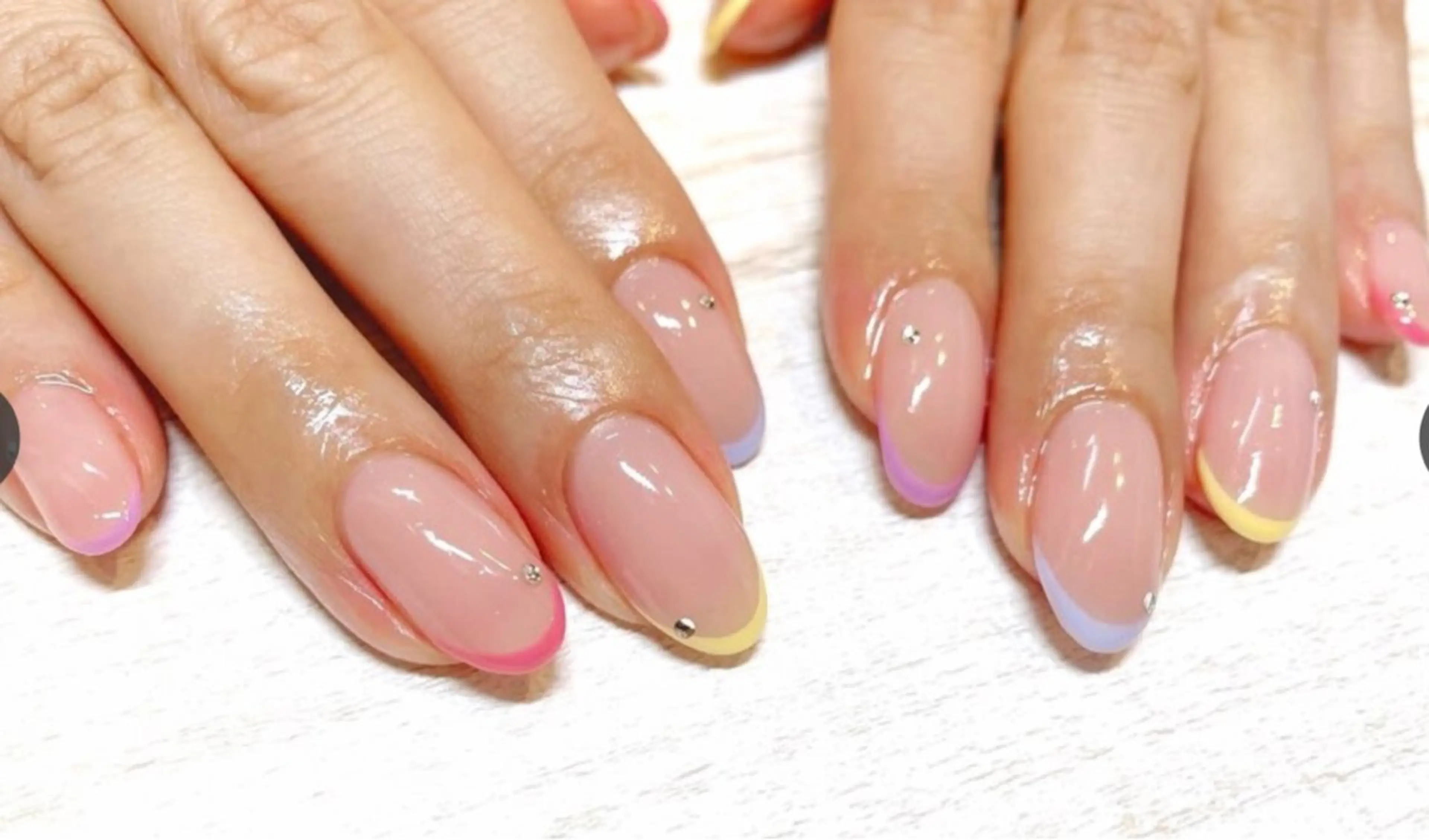 ネイル フレンチネイル 米澤 ハナユキのネイルデザイン