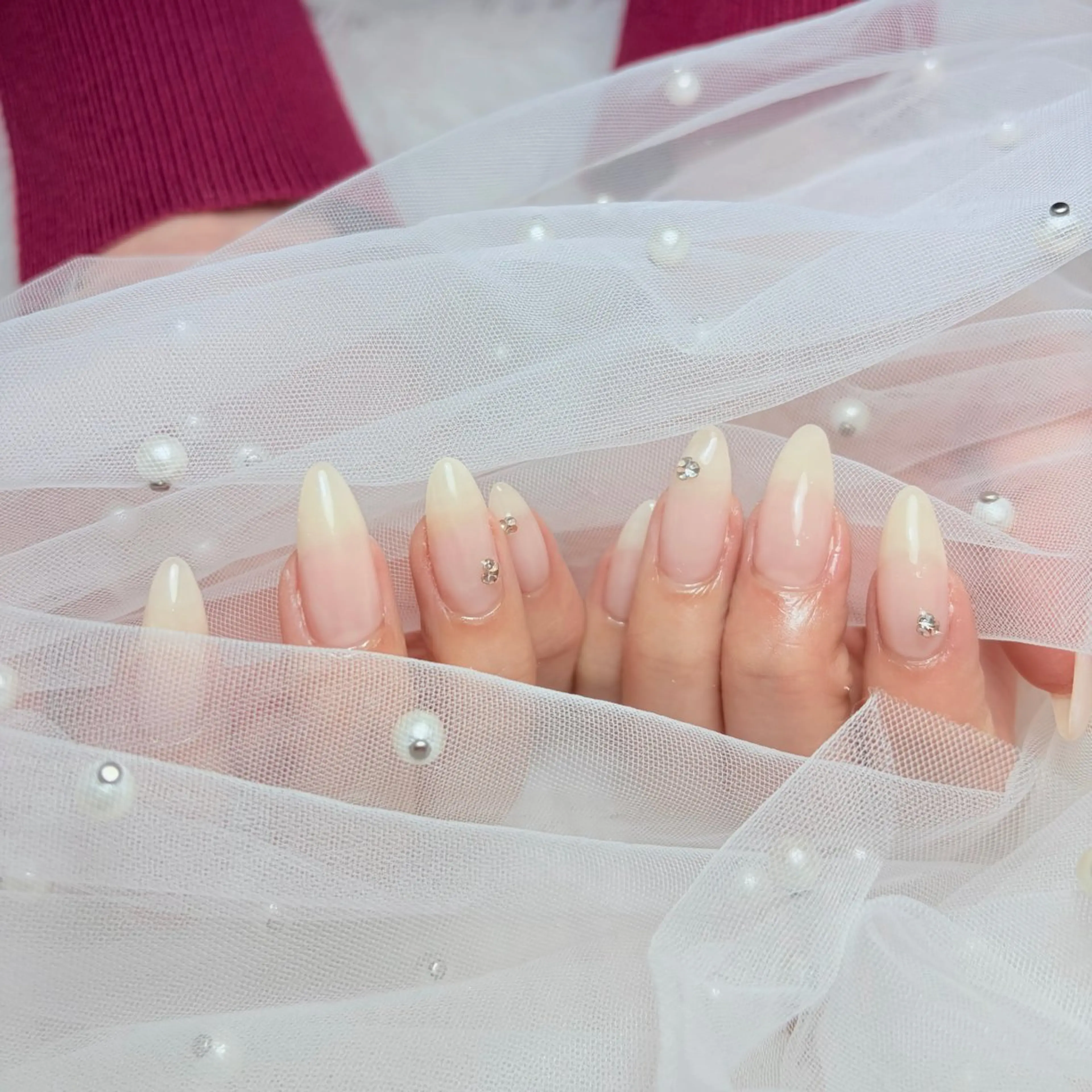 ネイル ハンドネイル 𝐴𝑘𝑎𝑟𝑖 🤎のネイルデザイン