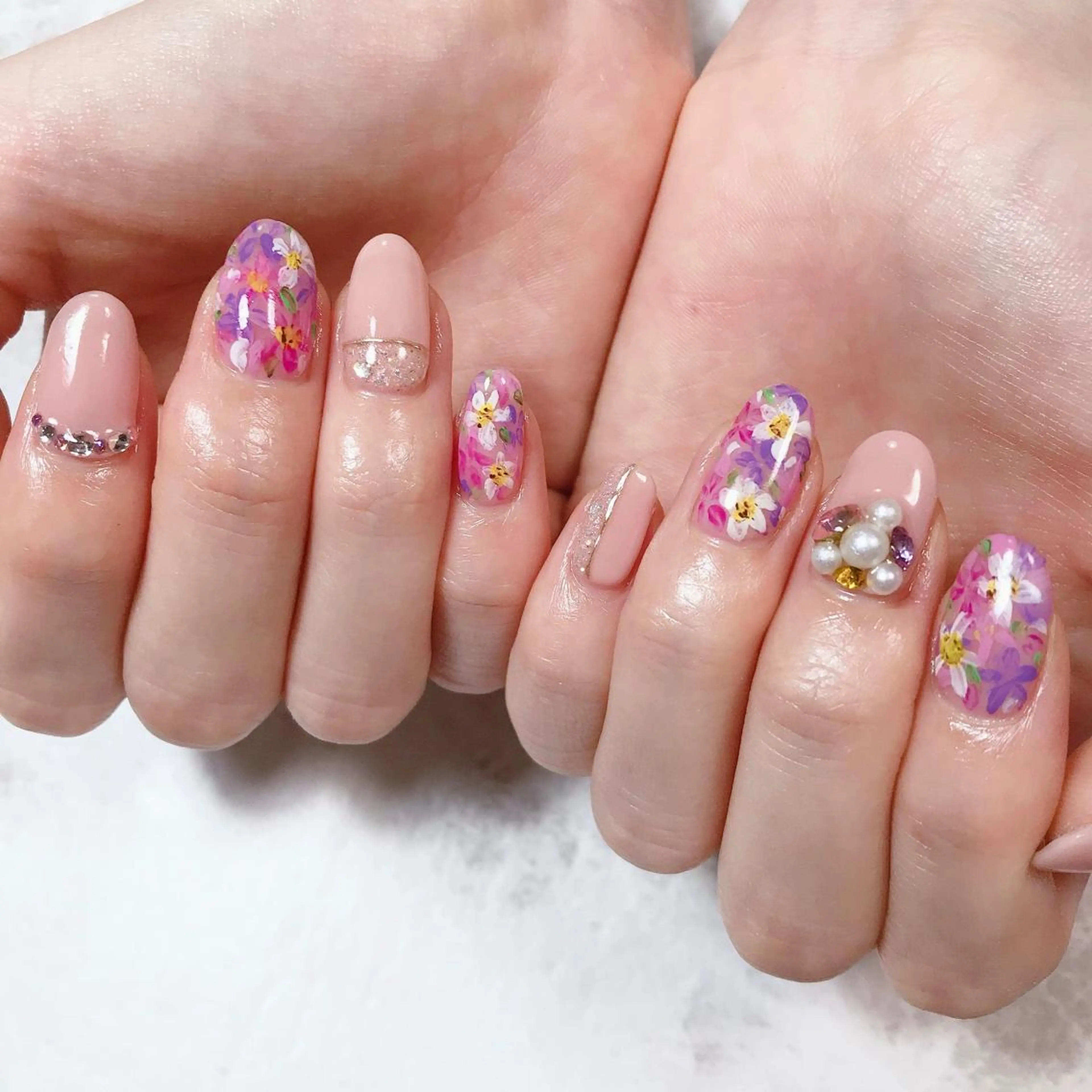 ネイル フラワーネイル ブライダルネイル sereha nailのネイルデザイン