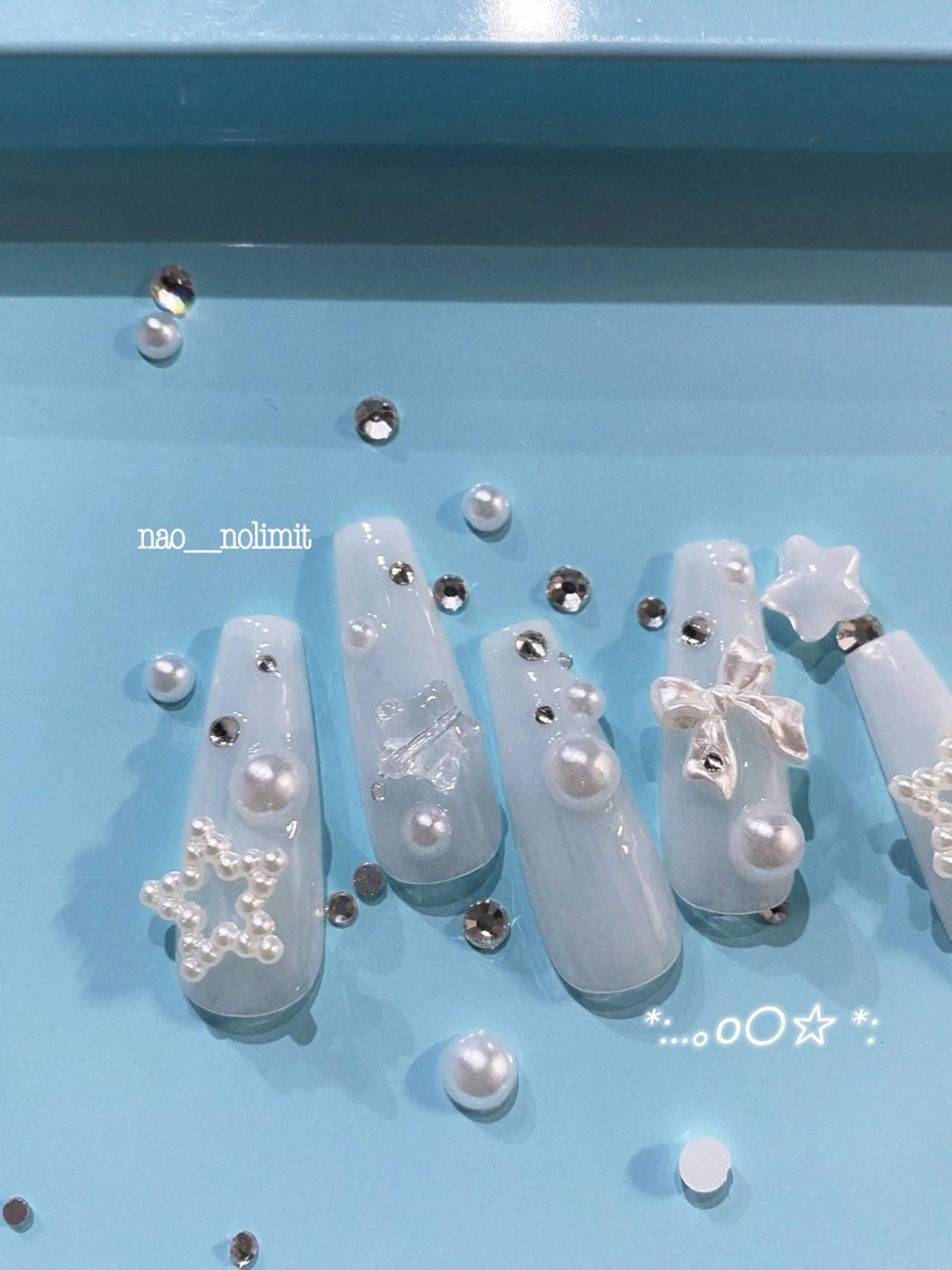 ネイル NOLIMIT.OSAKA所属・NOLIMIT naoのネイルデザイン