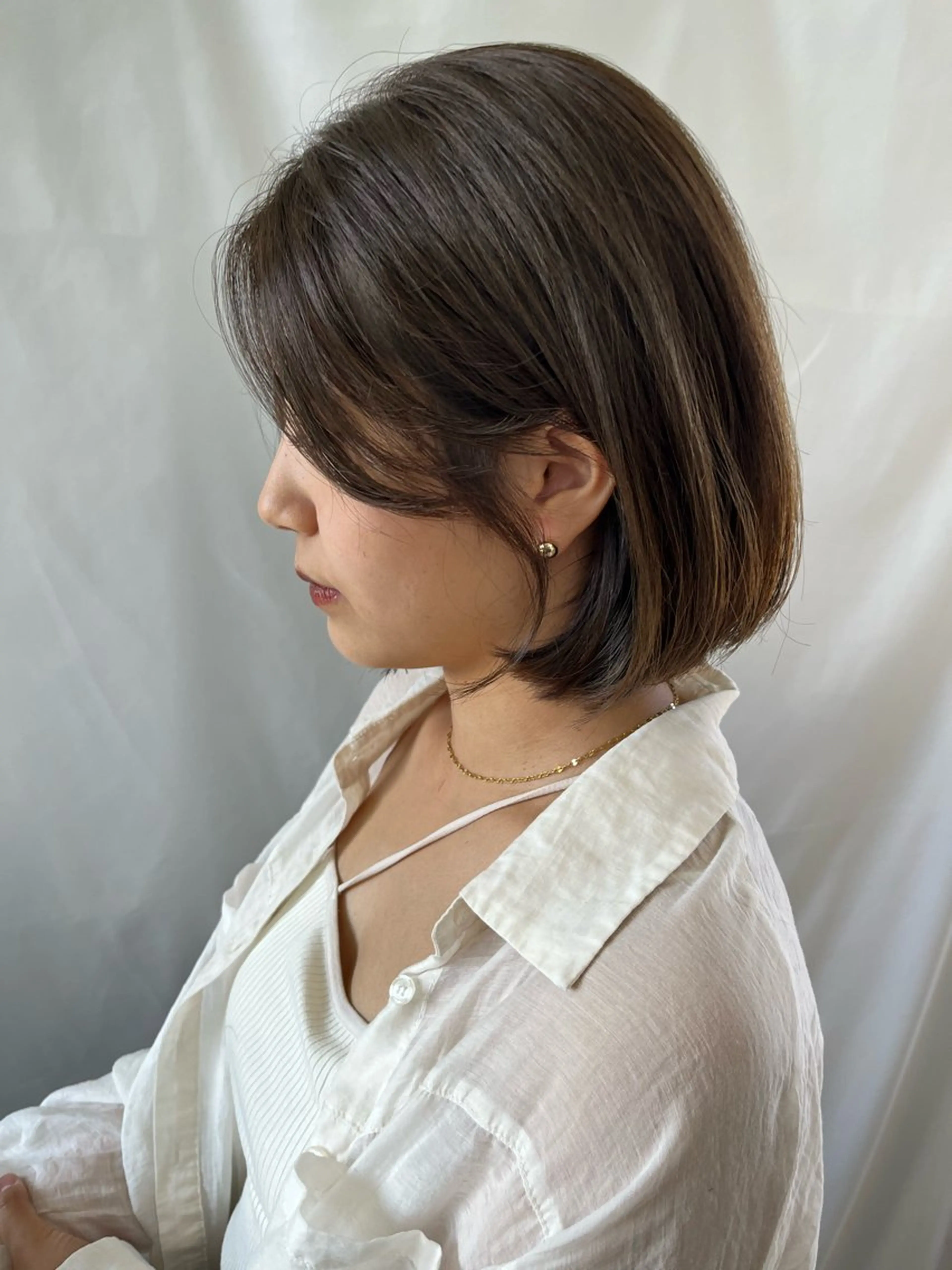 ショート ボブ ハイライト 富永 美玖のヘアスタイル