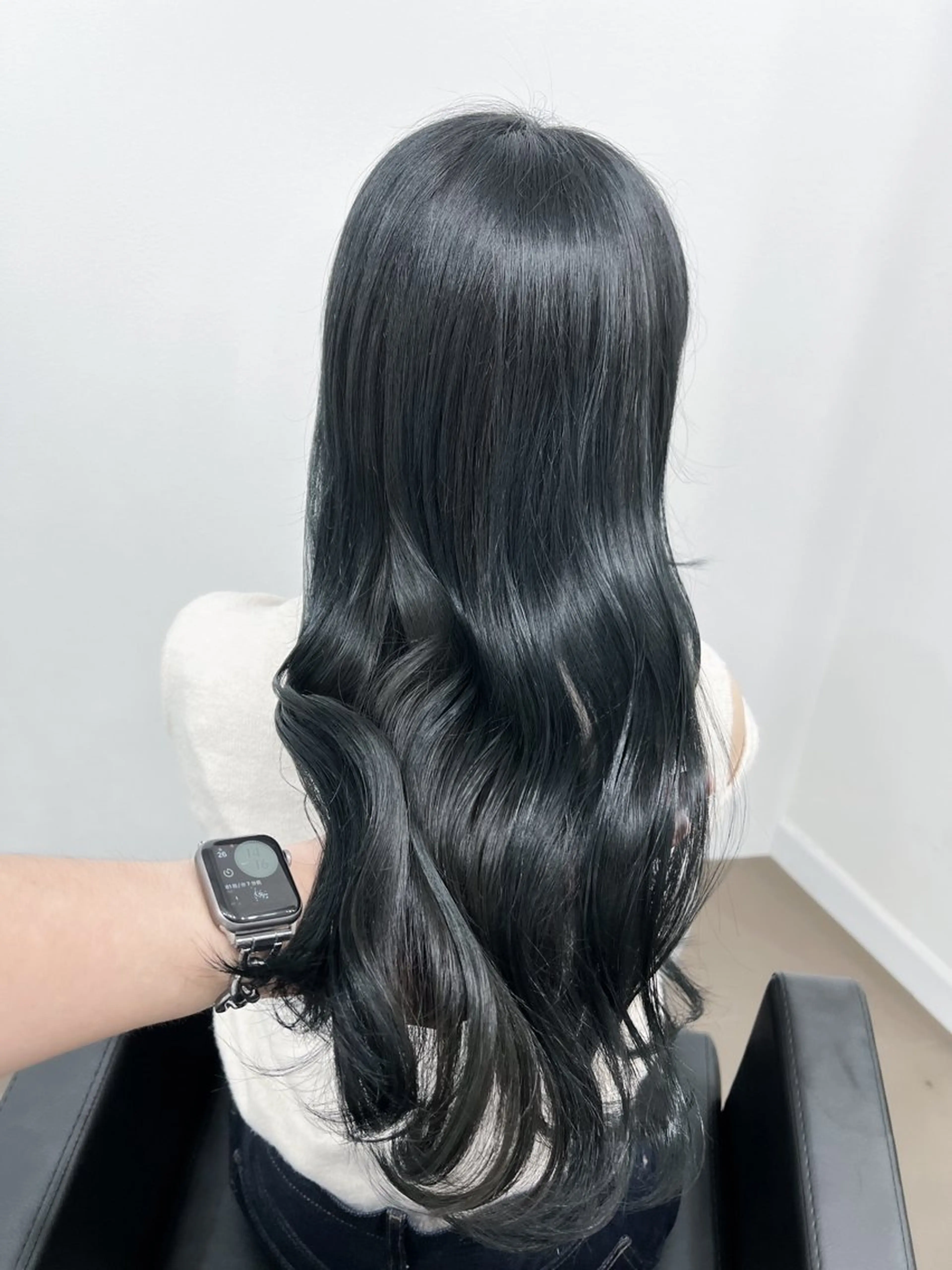 ロング カラー 透明感カラー 韓国風ヘア レイヤーカット ヘアカラー トリートメント ioe 元町のヘアスタイル
