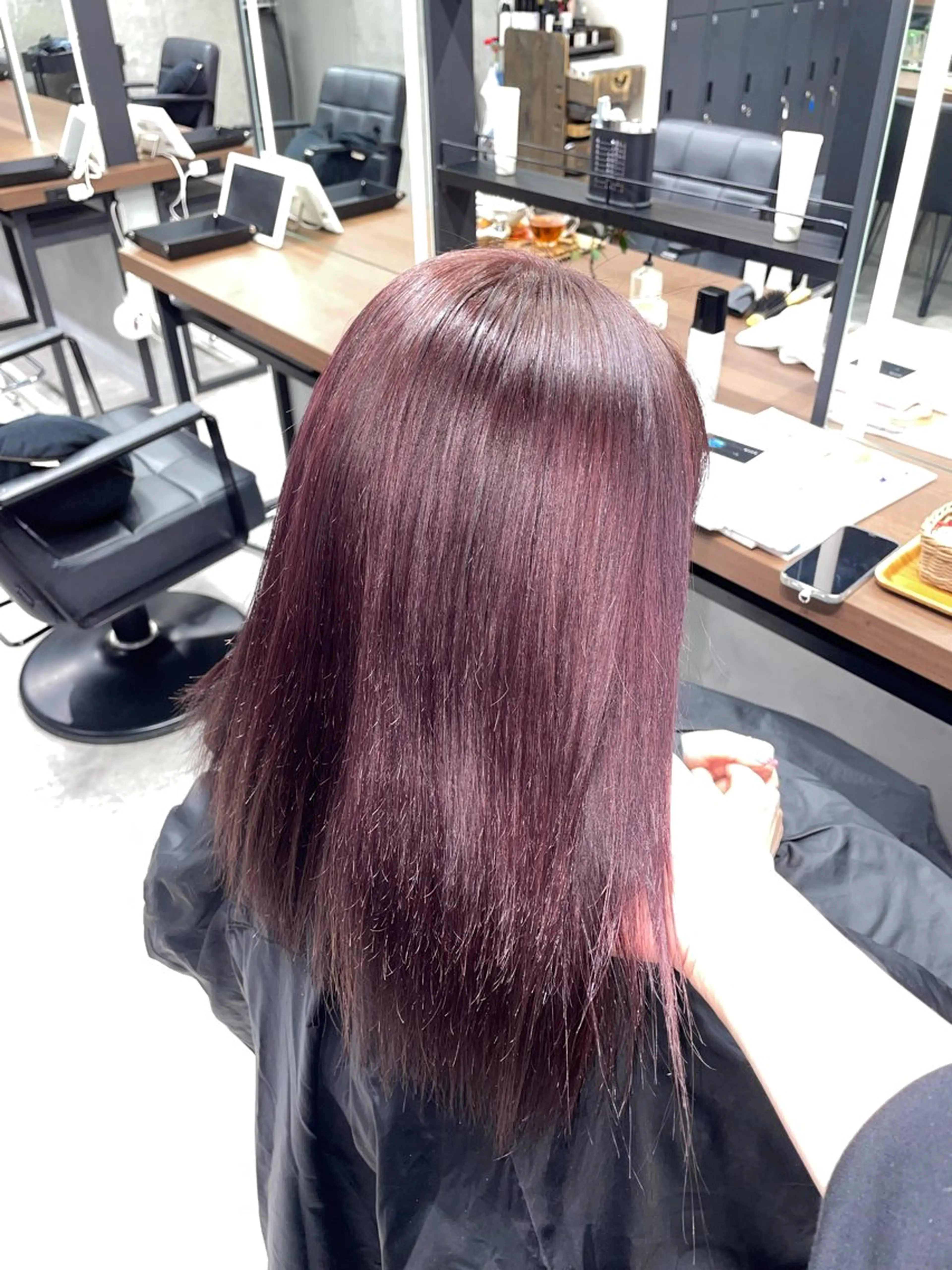 カラー ブリーチ ブリーチなしカラー ヘアカラー トリートメント 暖色/ハイトーン/ カラー/HBLのヘアスタイル