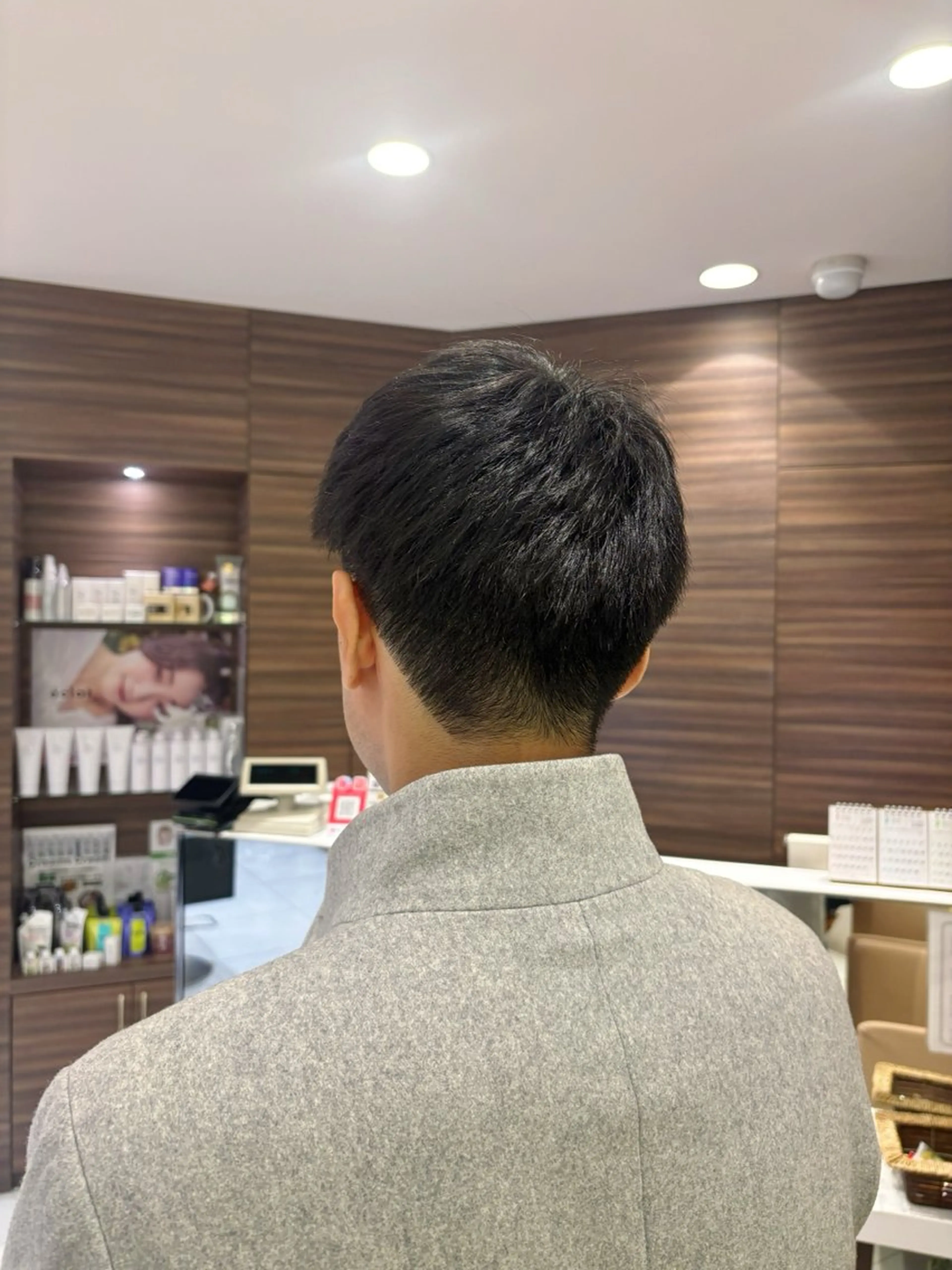 メンズ カット ハイトーンカラー☁️ 西條 楓花のヘアスタイル