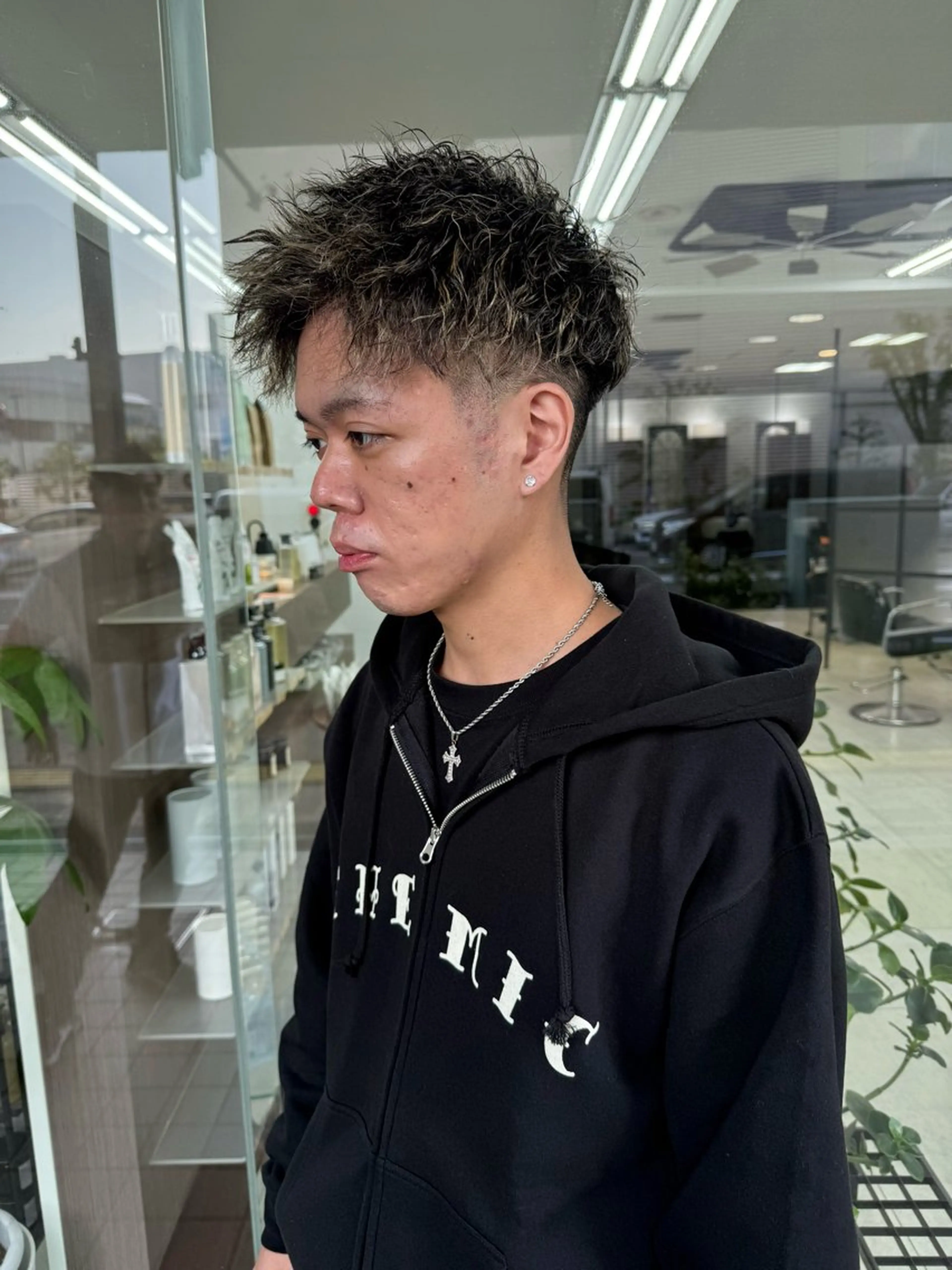 ショート パーマ メンズ メンズメッシュ カット ヘアカラー パーマ メンズパーマの達人 / タカシマダイスケのヘアスタイル