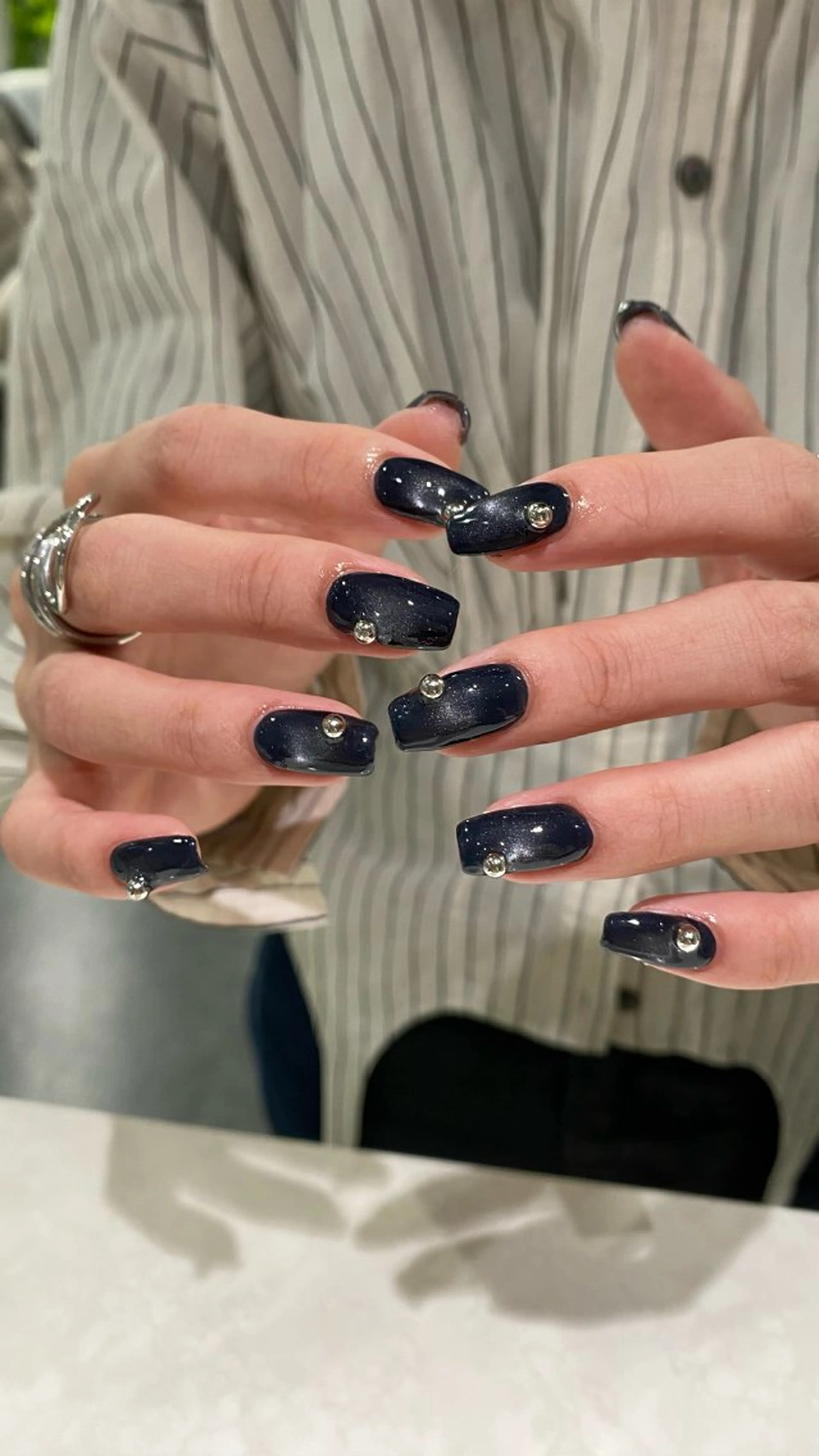 ネイル ブルー ハンドネイル C. Ricoのネイルデザイン