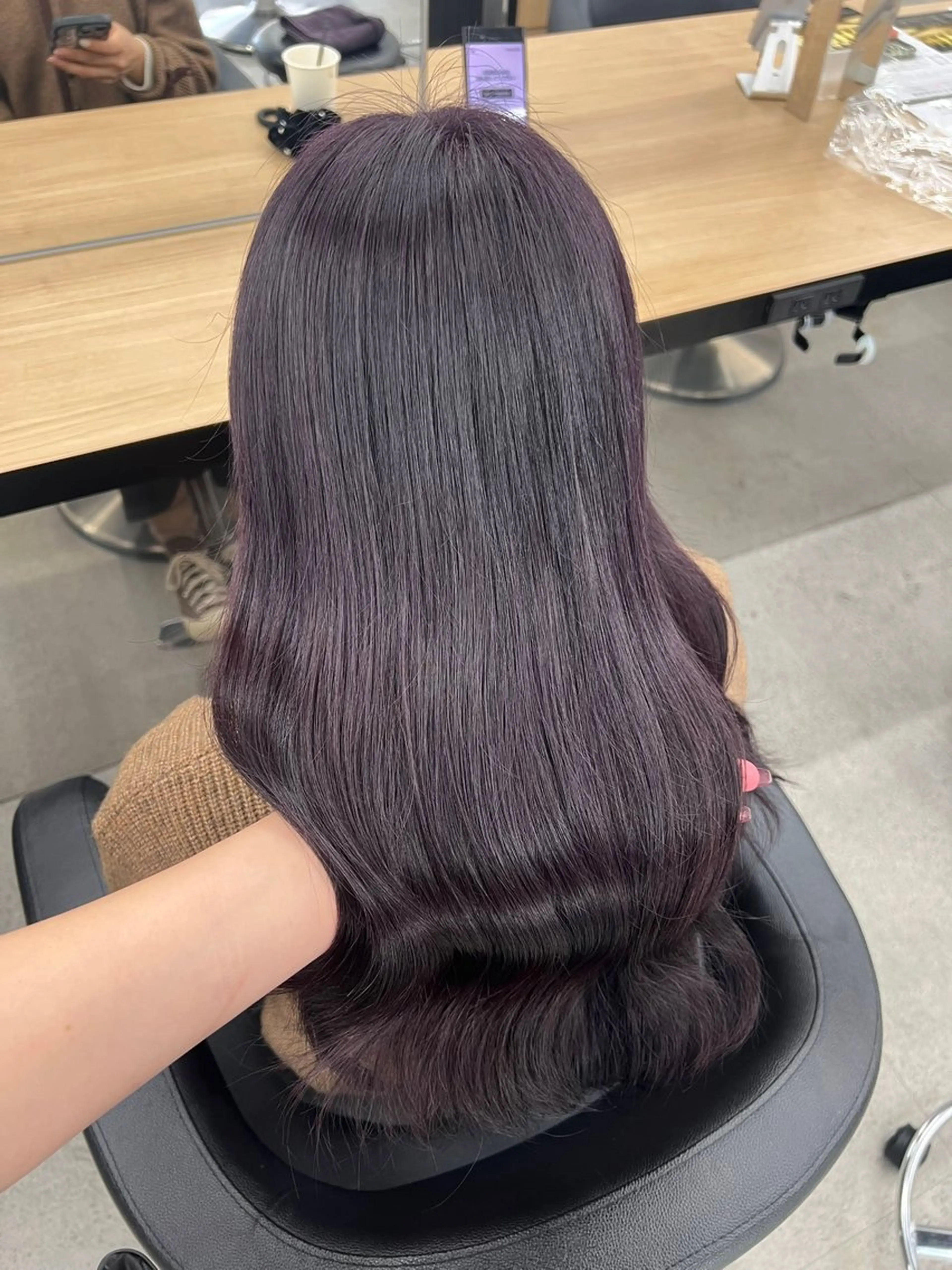 ロング カラー ブリーチ 髪質改善 トリートメント ヘアカラー 💗愛され暖色💗 ピンク/レッド💗のヘアスタイル