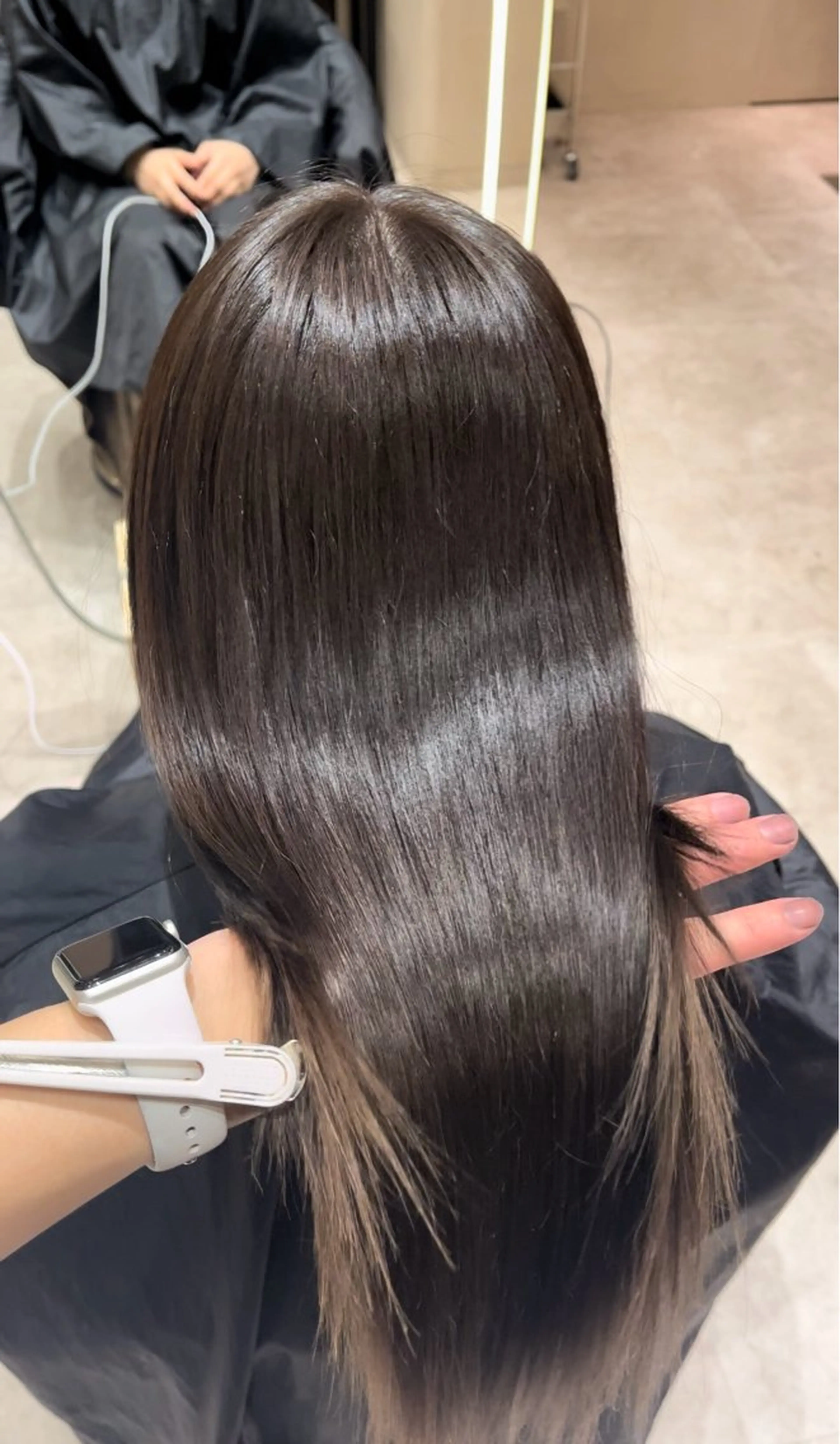 ロング カット ヘアカラー トリートメント 韓国ヘア/ベージュ カラー/髪質改善/涼のヘアスタイル