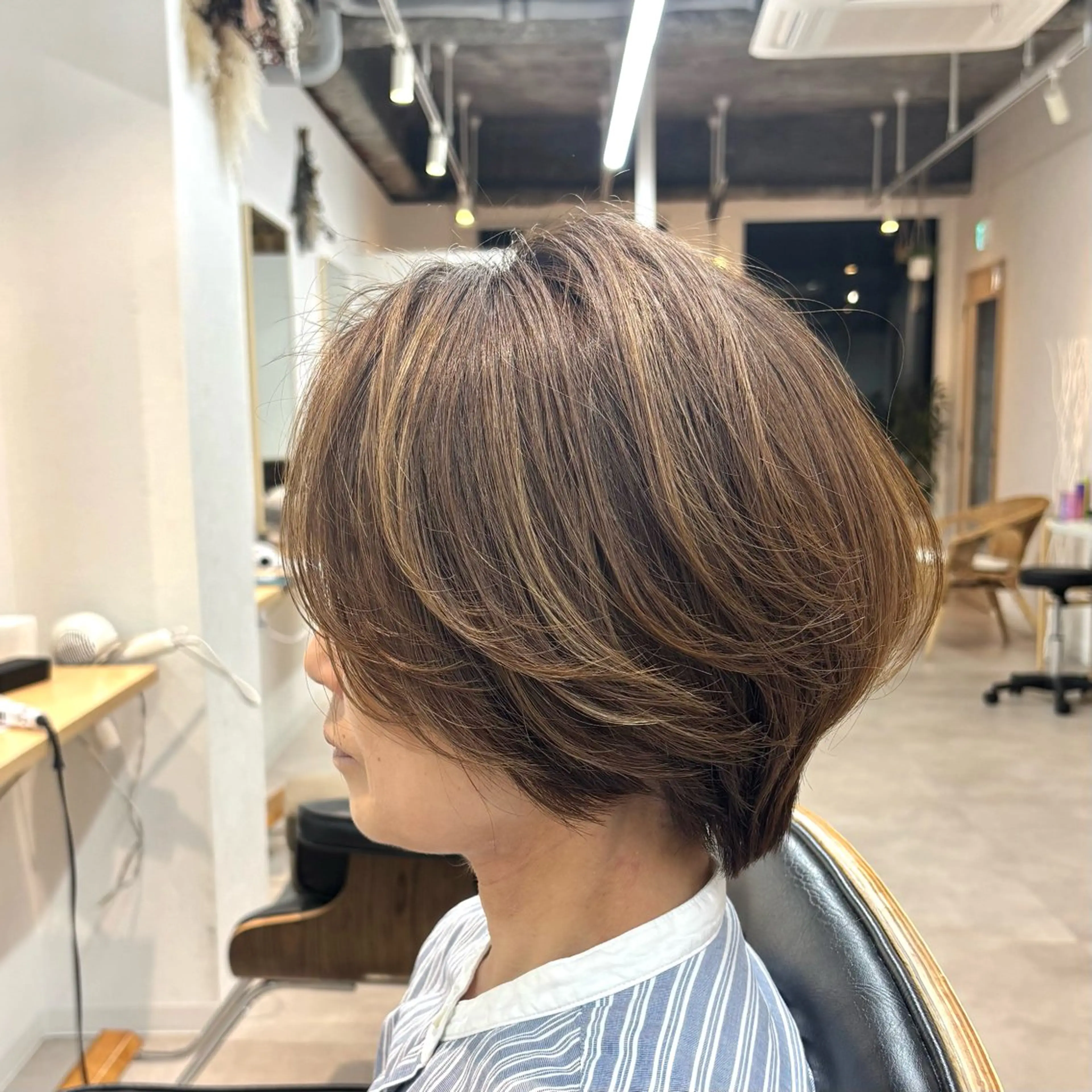 ショート ショートレイヤー レイヤーカット ショートヘア toto.船橋店所属・🩶toto. / UMI🩶のヘアスタイル