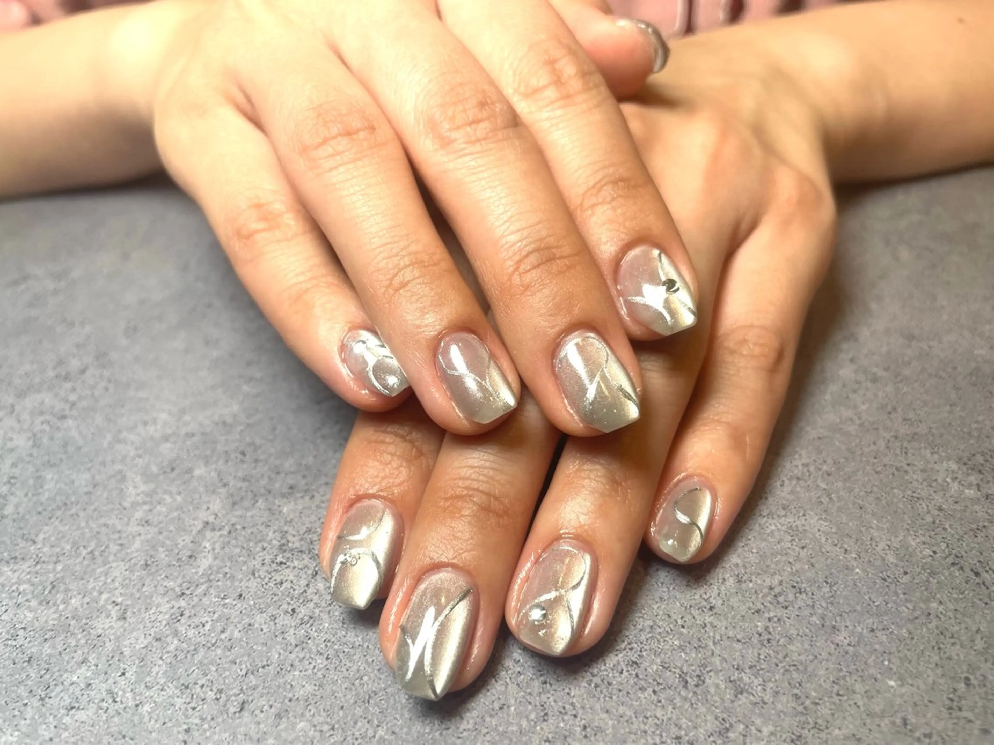 ネイル マグネットネイル ハンドネイル 吉川 由喜枝のネイルデザイン