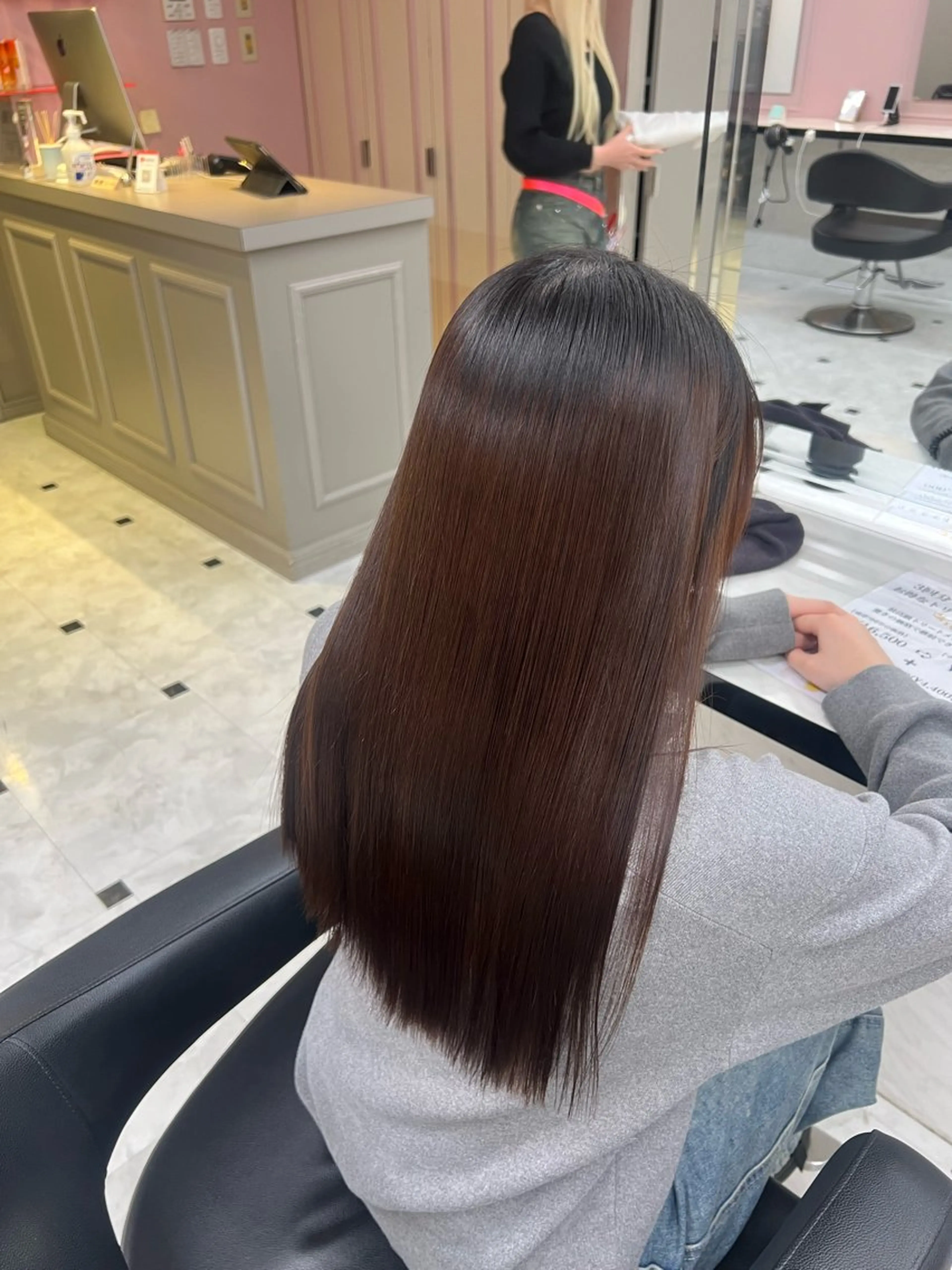 ロング パーマ 縮毛矯正 愛され暖色♥️モテ 艶髪♥️りなのヘアスタイル