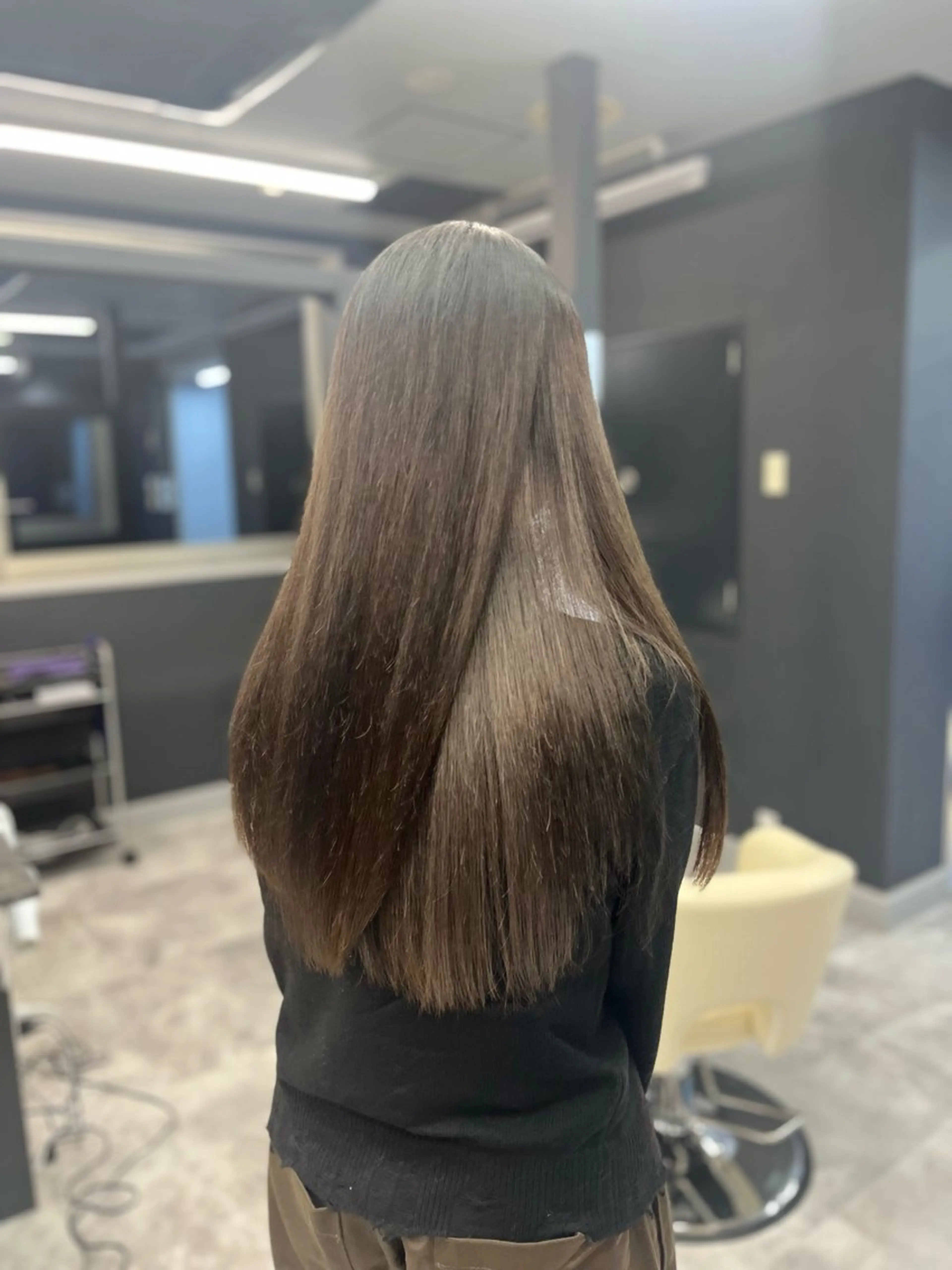 ロング カラー グレージュ インナーカラー white.梅田所属・White梅田  ／ COCOのヘアスタイル