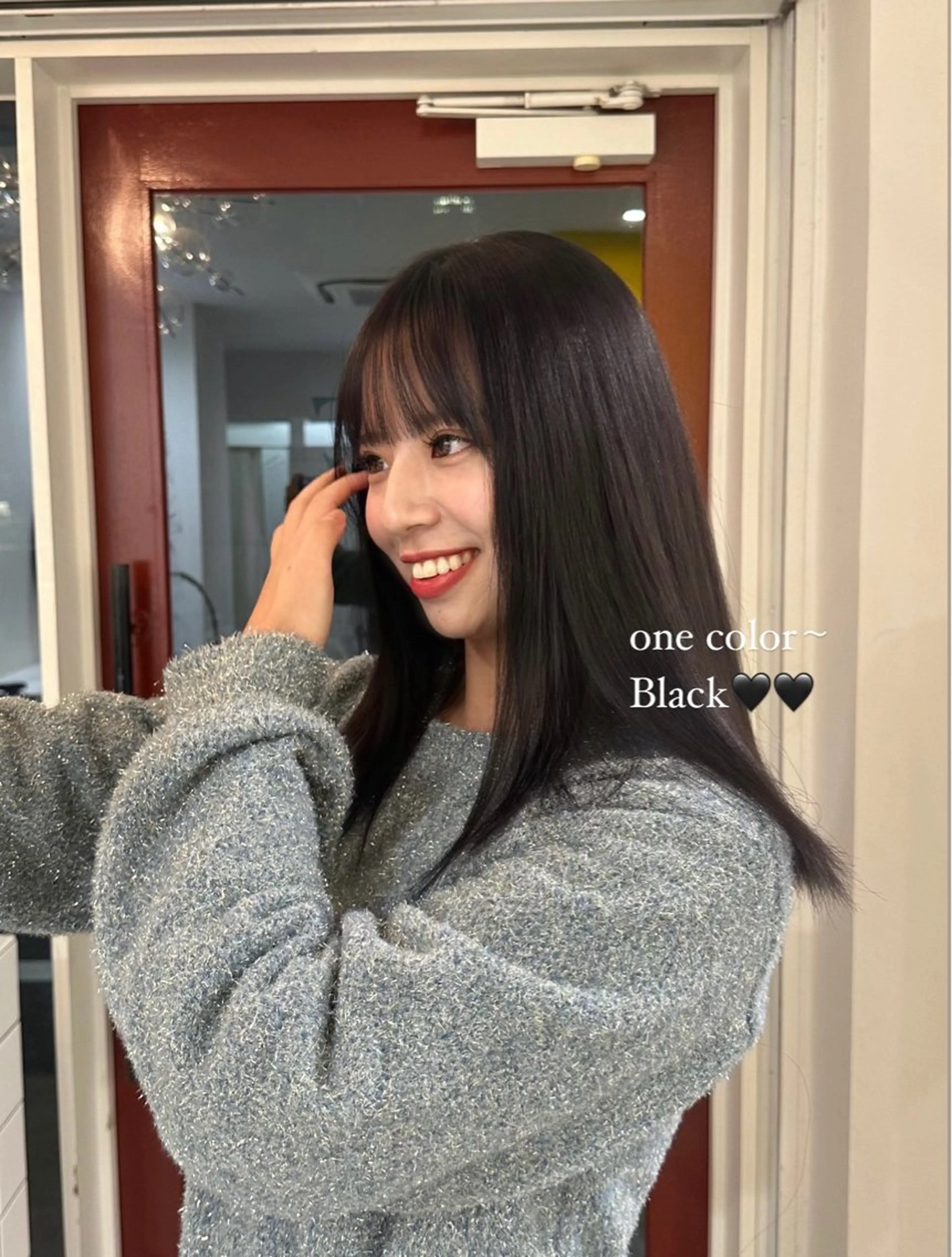 ミディアム カラー 黒髪 cipre あゆみのヘアスタイル