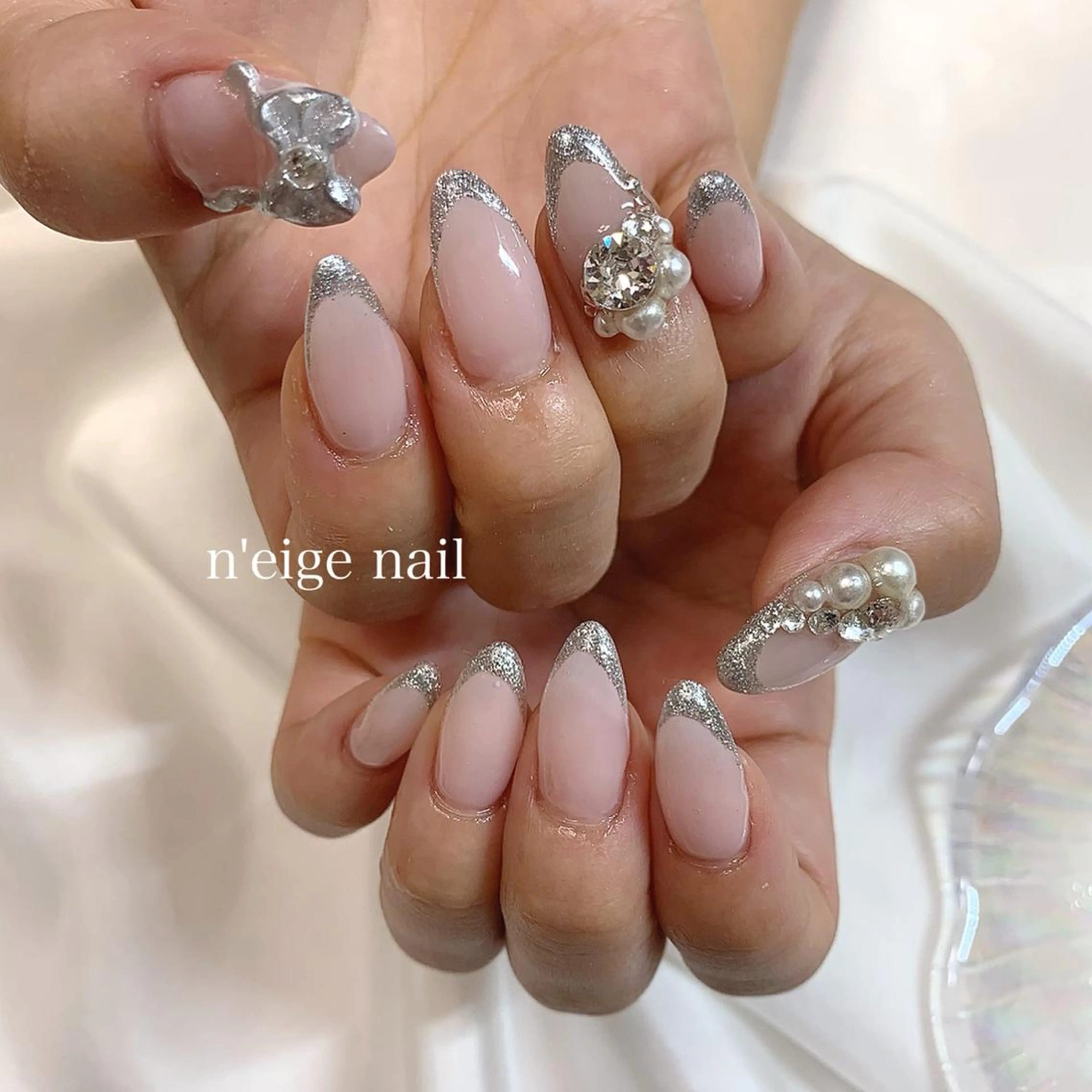 ネイル アートネイル ハート キラキラネイル 韓国ネイル ニュアンスネイル n'eige nail所属・大谷 綾香のネイルデザイン