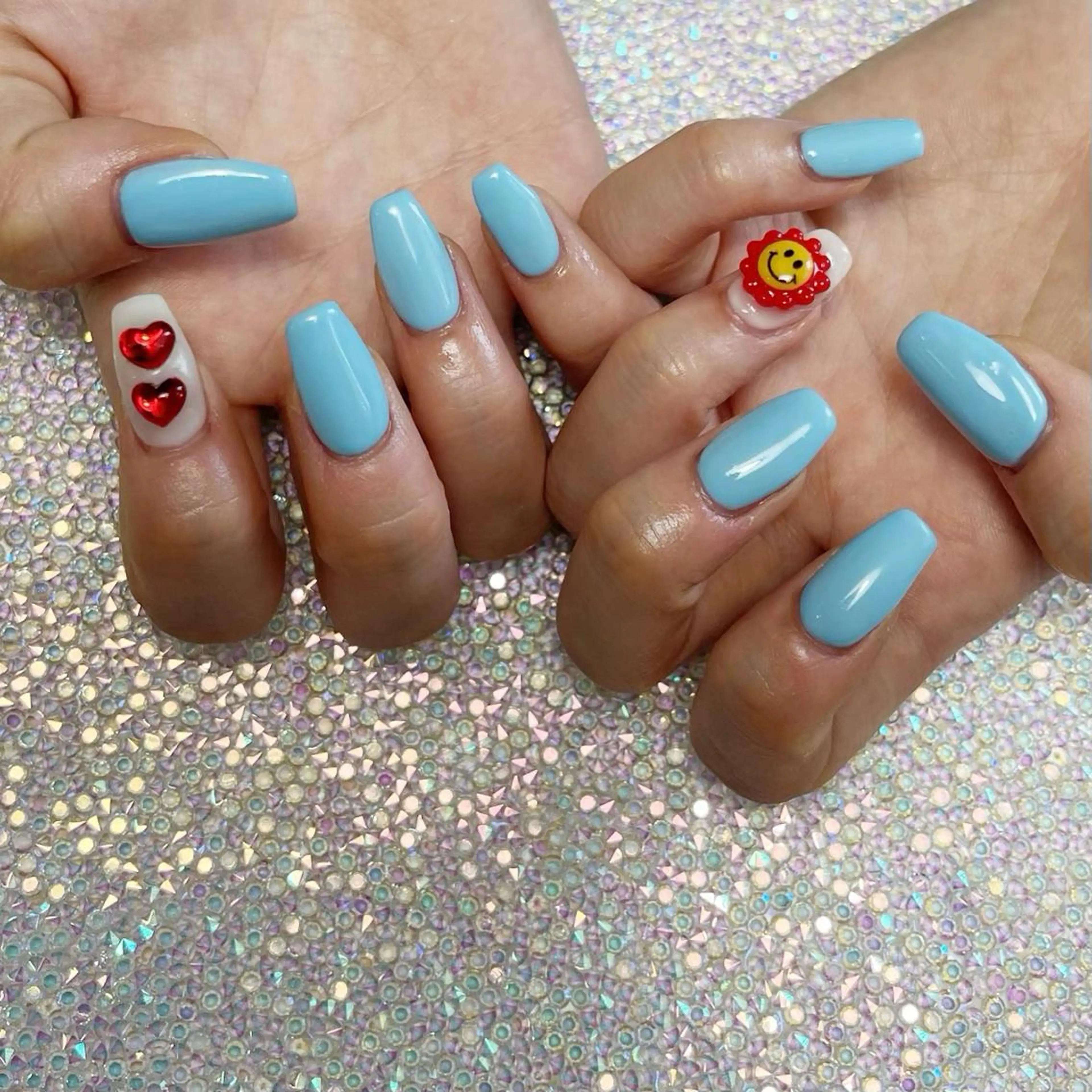 ネイル アートネイル フットネイル ジェルネイル キラキラネイル 韓国ネイル Y nail なんば堀江店のネイルデザイン