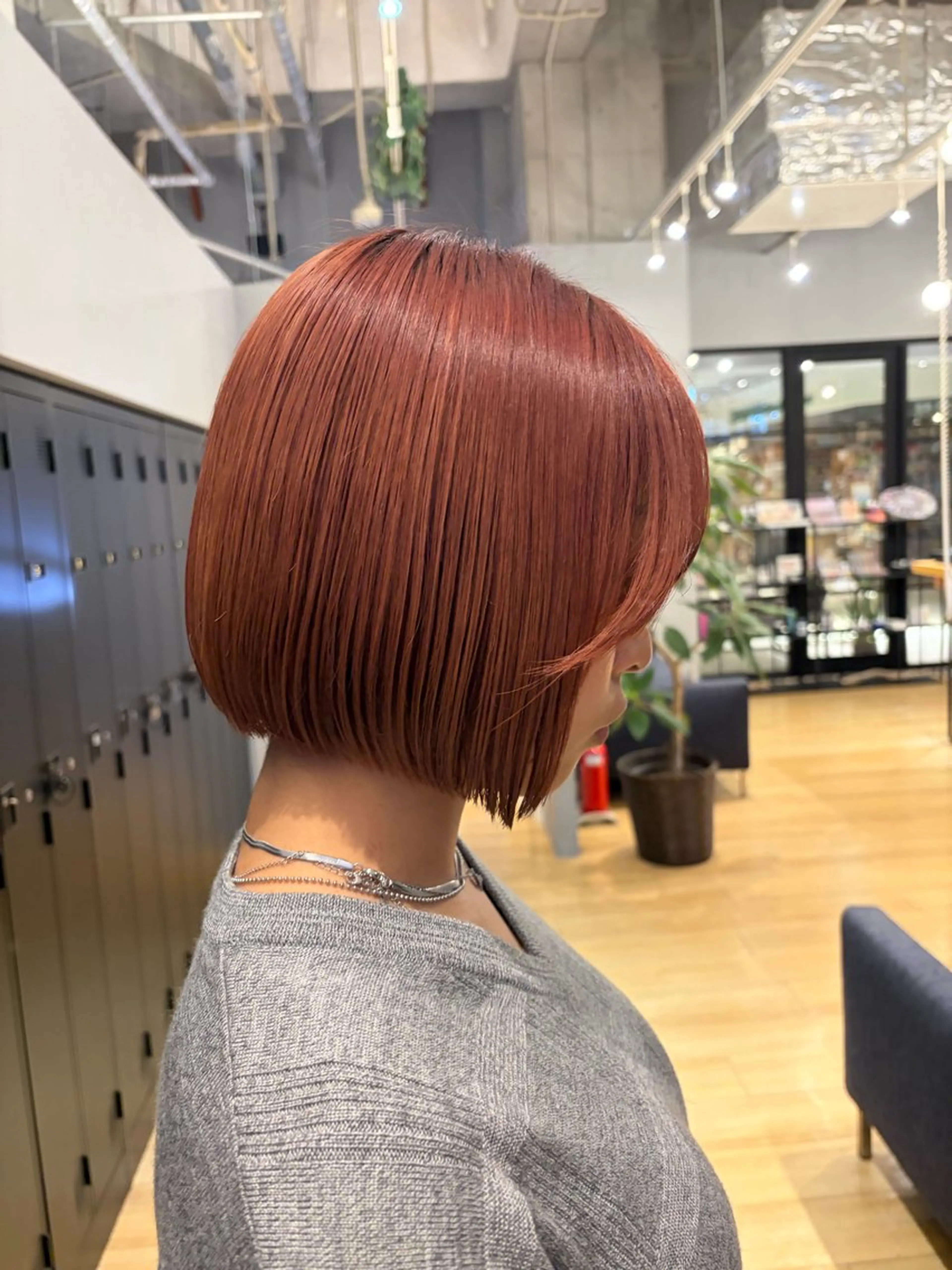 ミディアム GIEN NU 茶屋町+所属・久保 佳乃のヘアスタイル