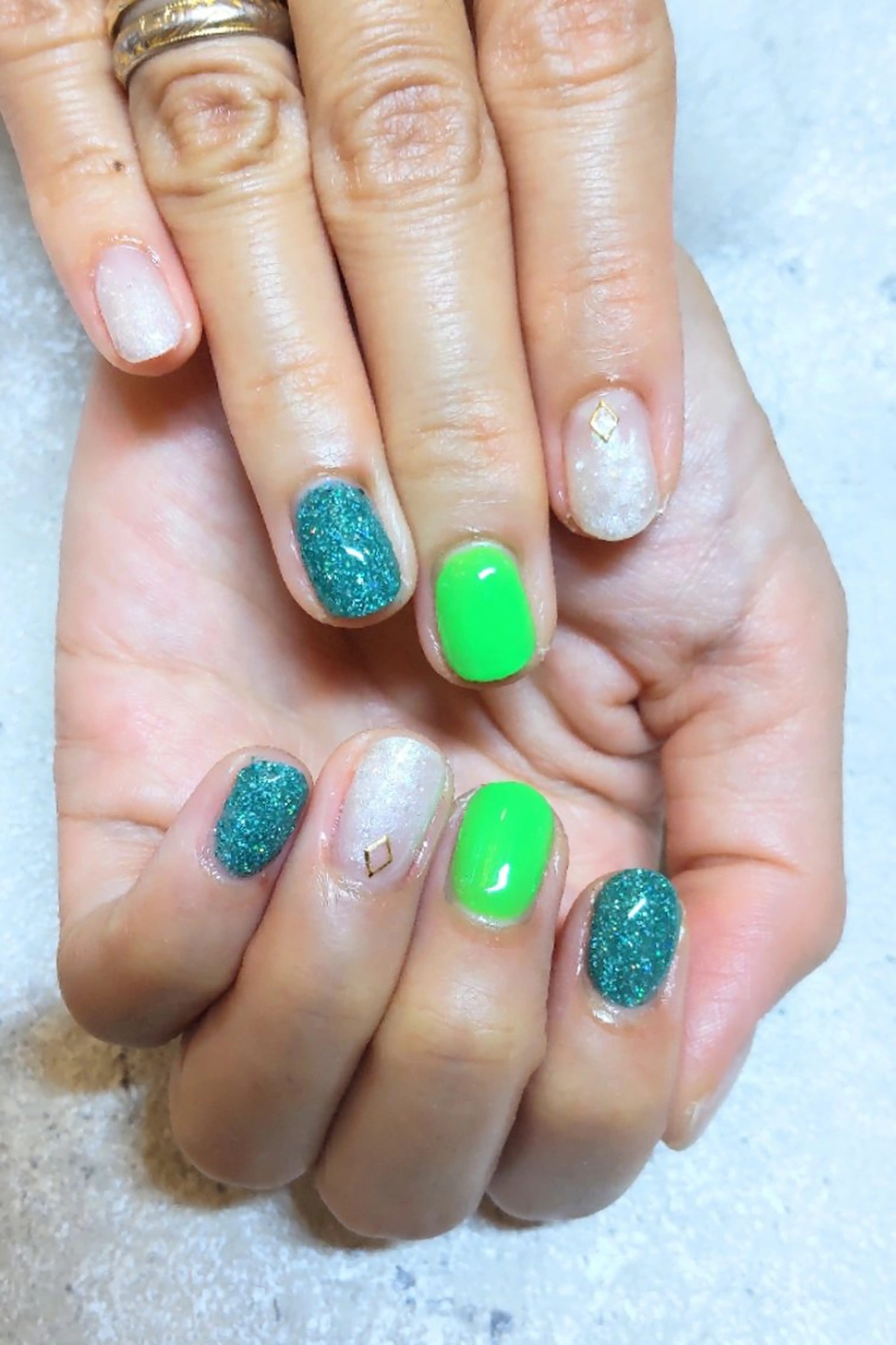 ネイル CHOUETTE所属・CHOUETTE MIOのネイルデザイン