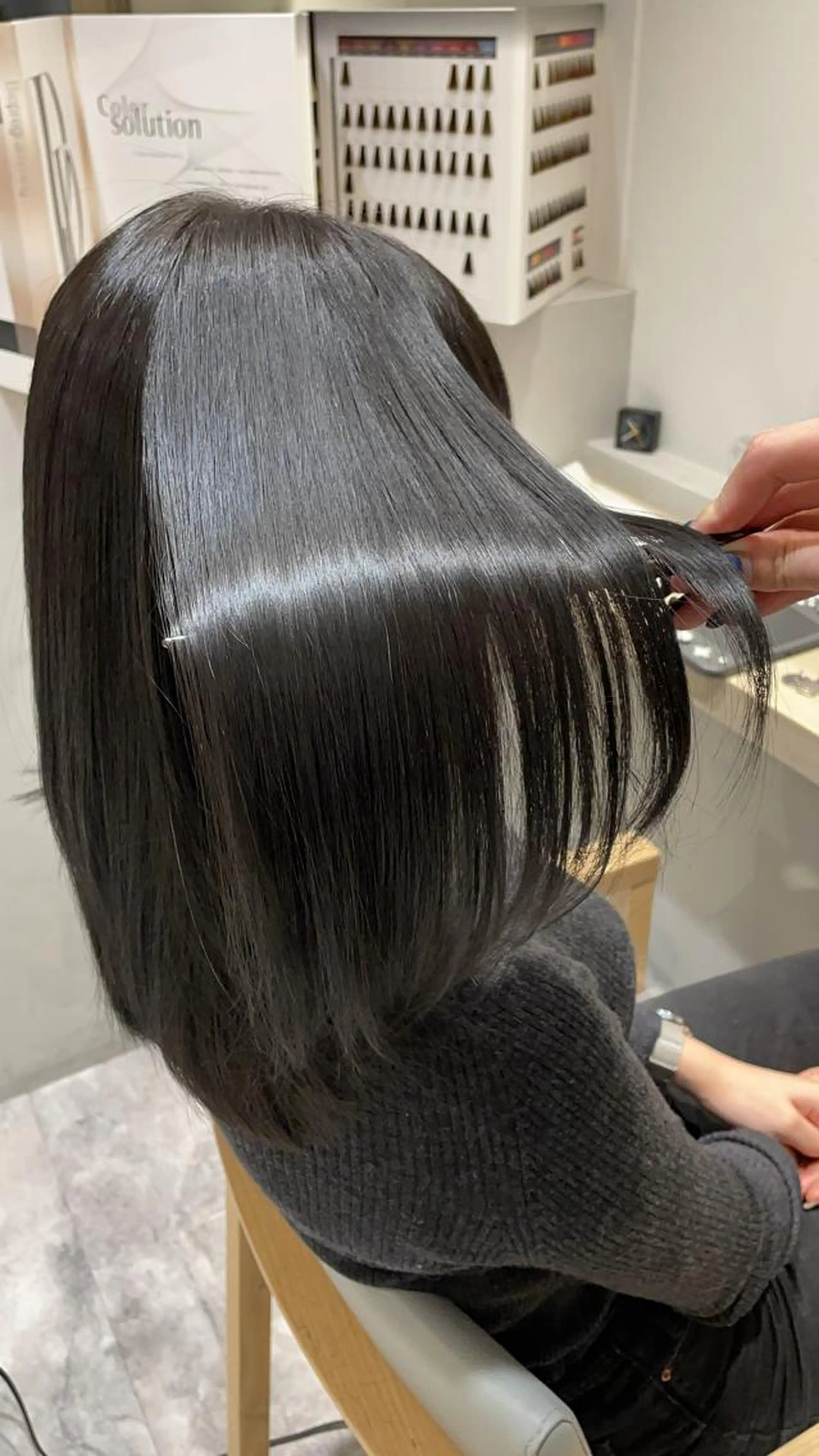 お悩み改善✨ツヤサラ！縮毛矯正！カット＋高級トリートメント付き！の写真