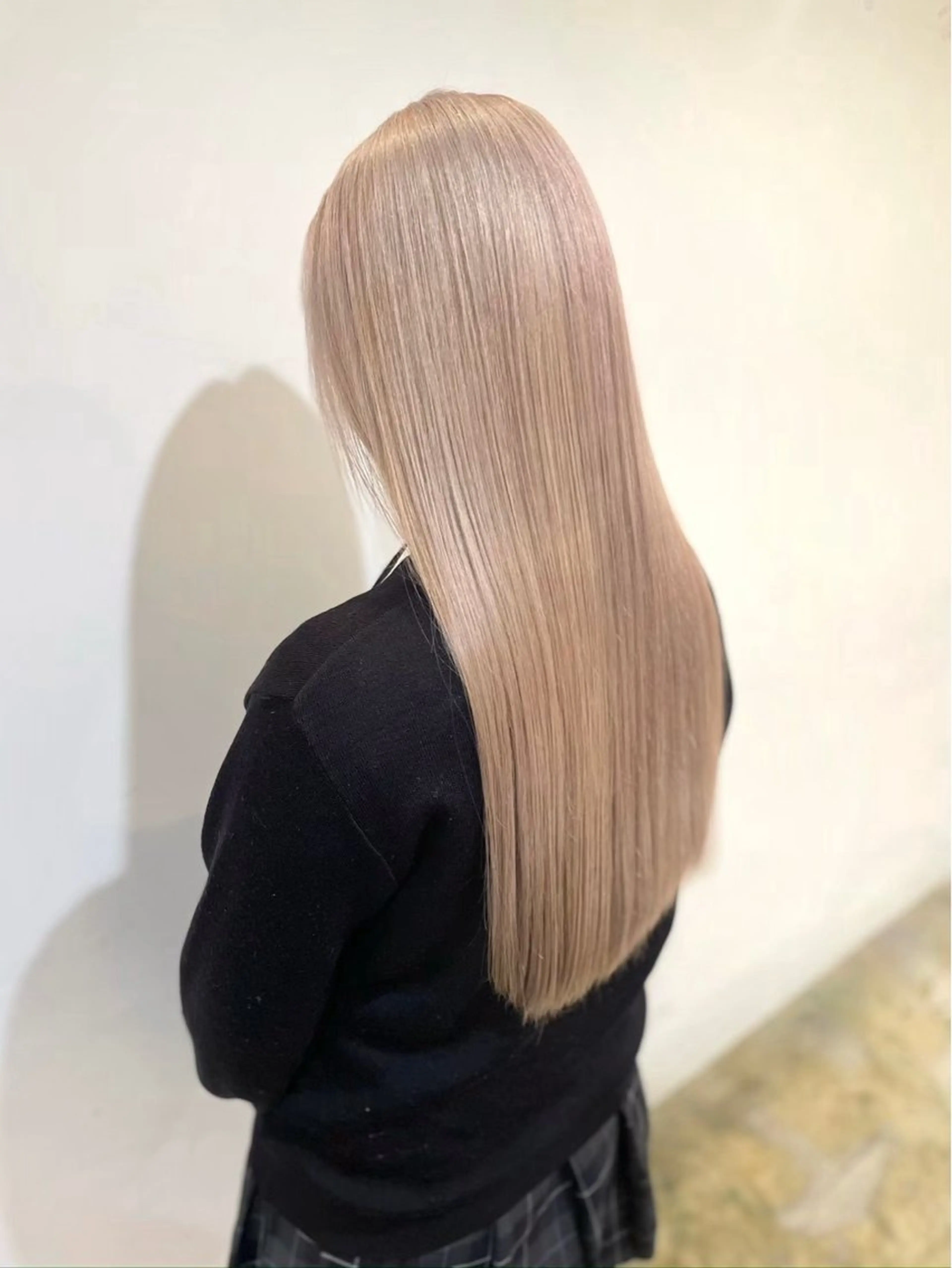 ロング ヘアカラー miyu ハイトーンモデル募集のヘアスタイル