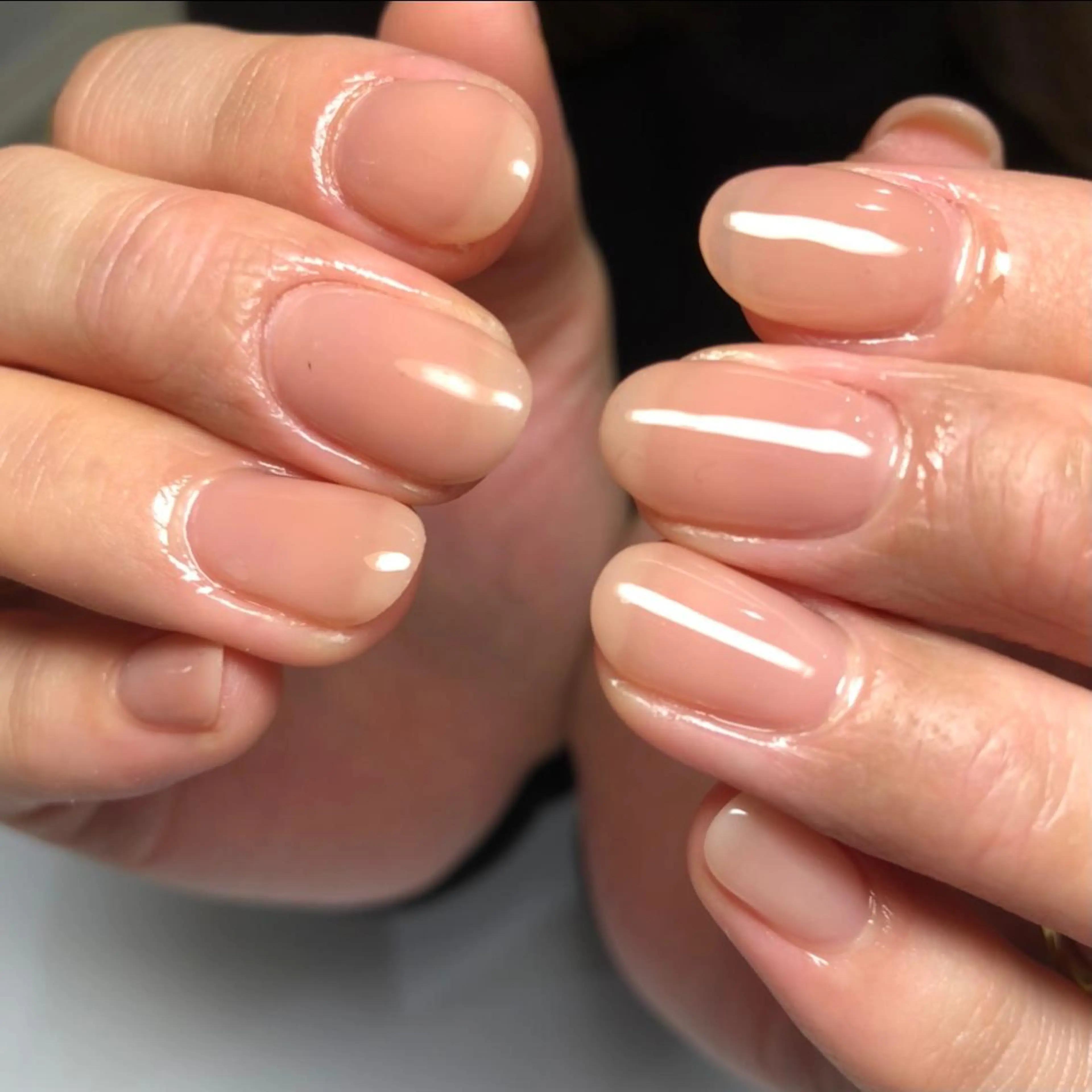 ネイル ジェルネイル オフィスネイル Serenity by Mari所属・Shinozaki mariのネイルデザイン