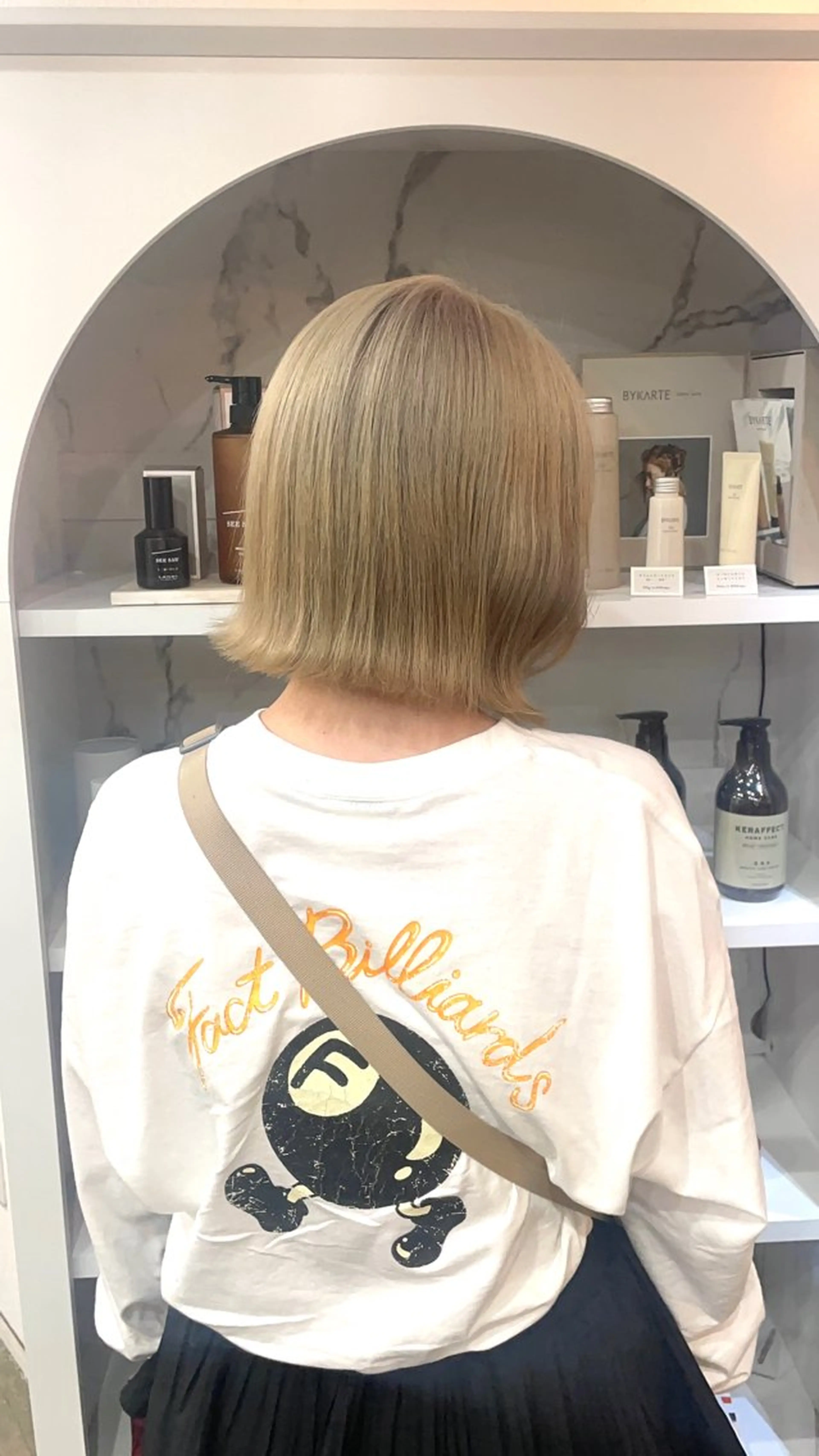 ミディアム いざわりお /梅田/ブリーチのヘアスタイル