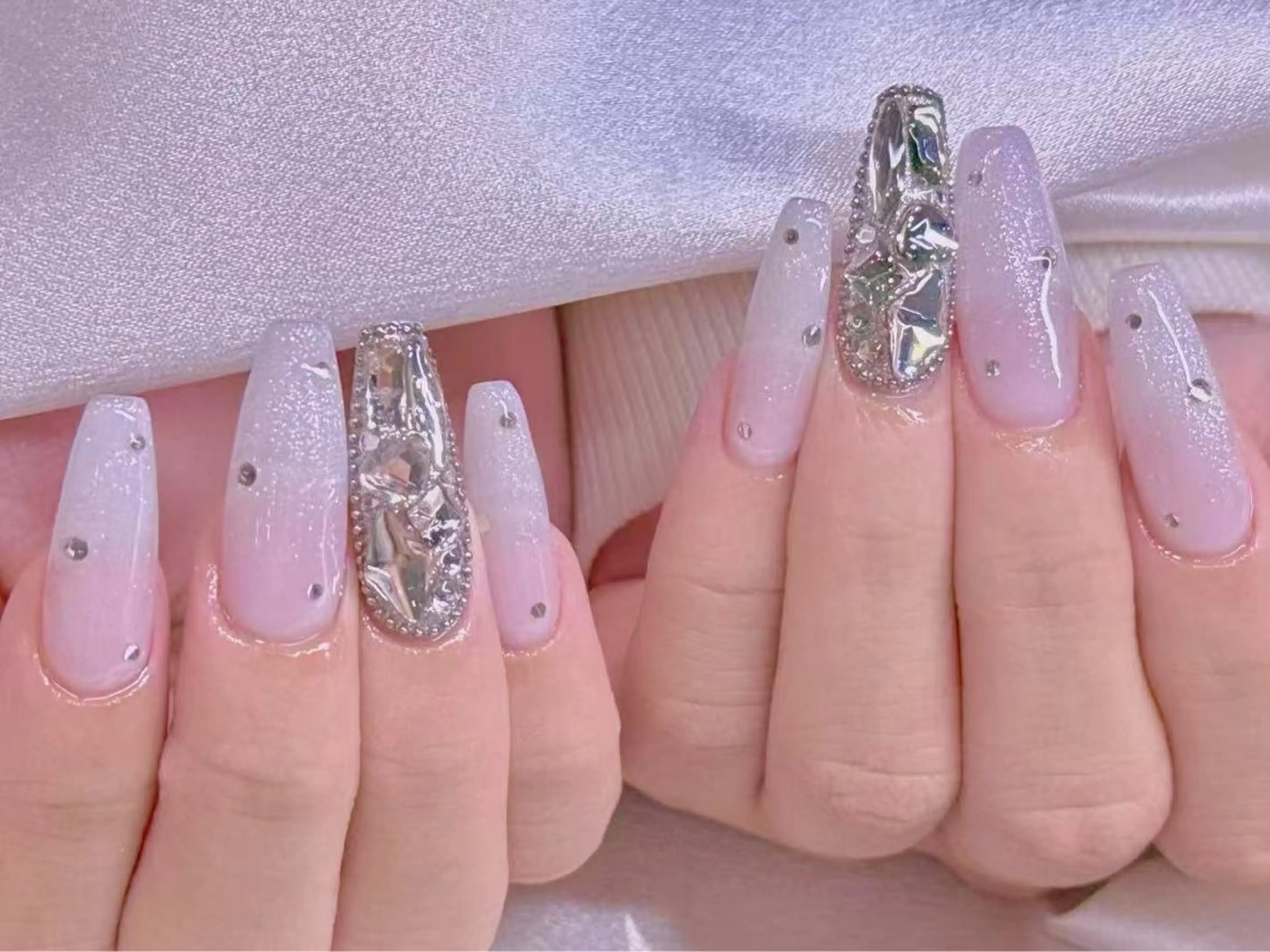 ネイル ハンドネイル リン リンのネイルデザイン