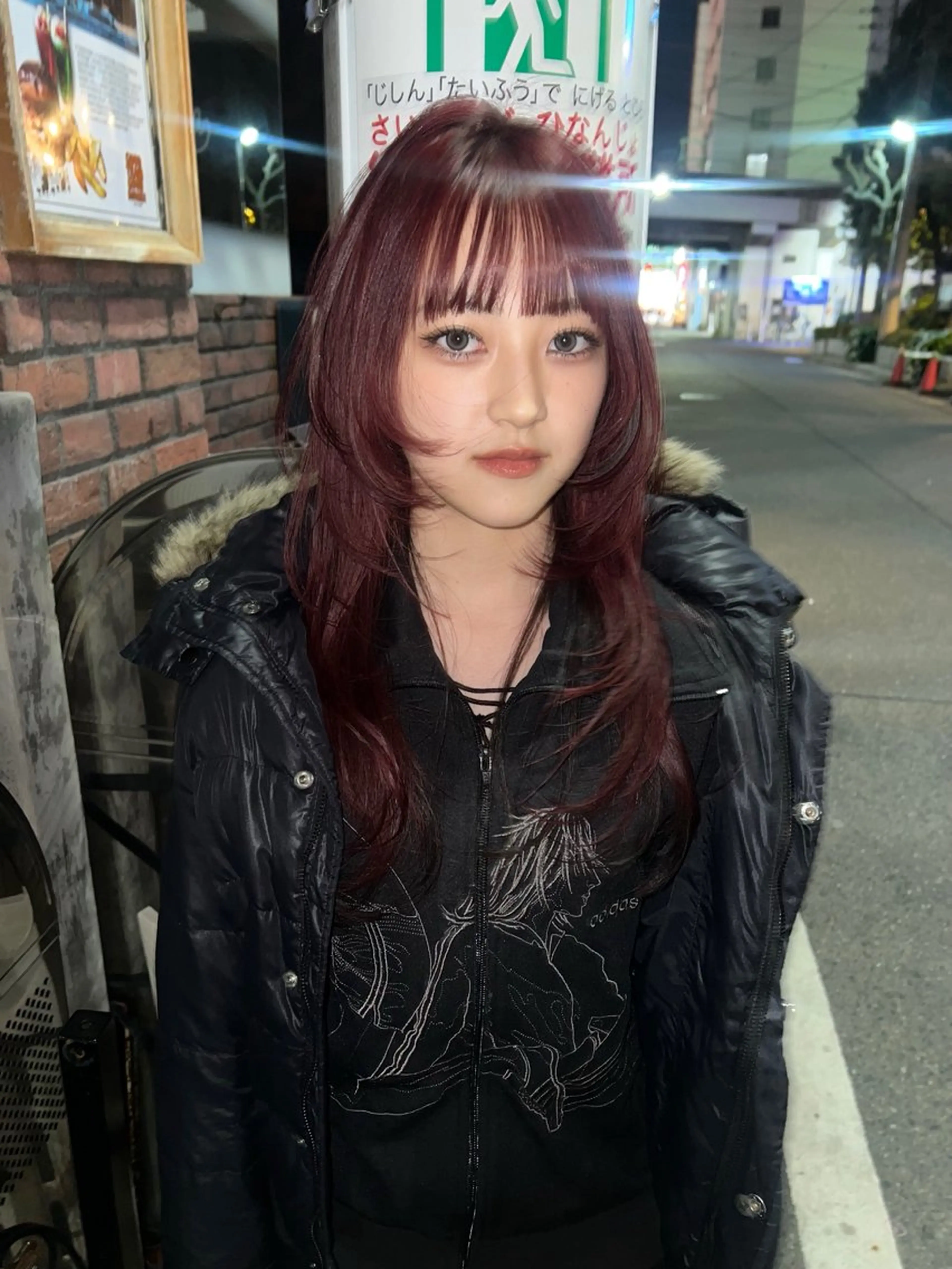 セミロング 室屋 鈴音のヘアスタイル