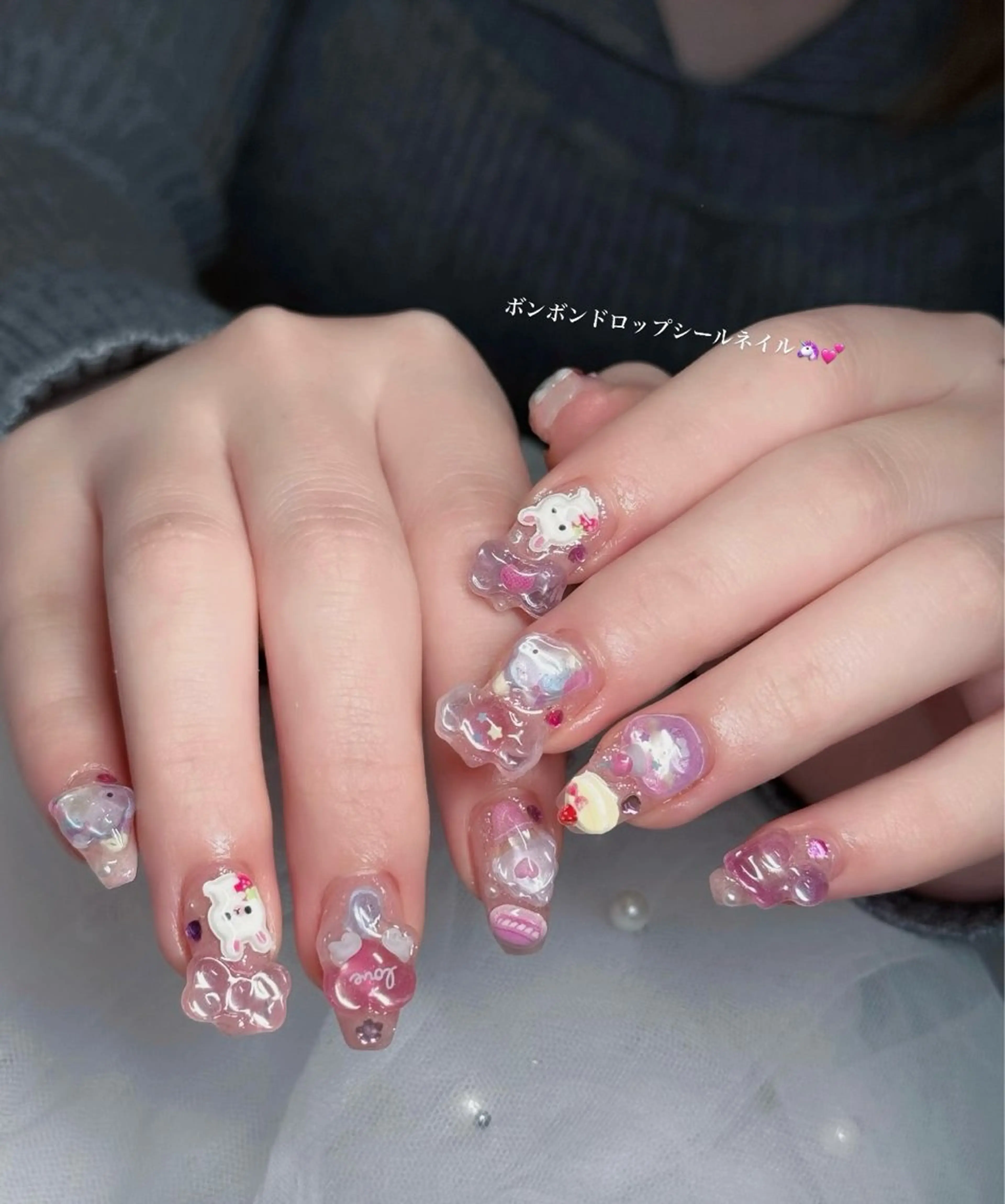 ネイル ハンドネイル maisonde charme carat所属・🎀 AYANEのネイルデザイン