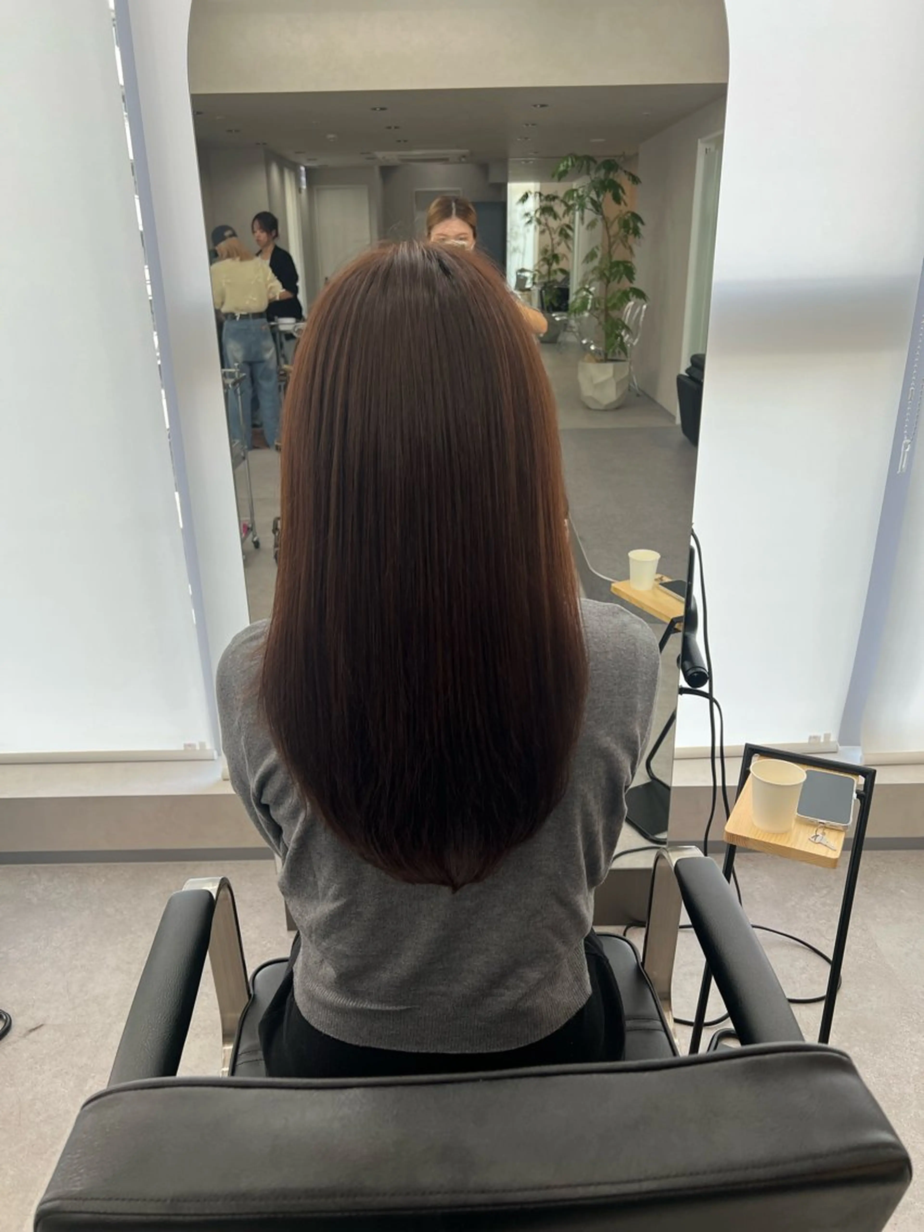 ロング パーマ レイヤーカット 縮毛矯正 カット ヘアカラー 縮毛矯正 トリートメント 艶ボブ🤎暖色カラー 縮毛矯正/メンズ💈のヘアスタイル