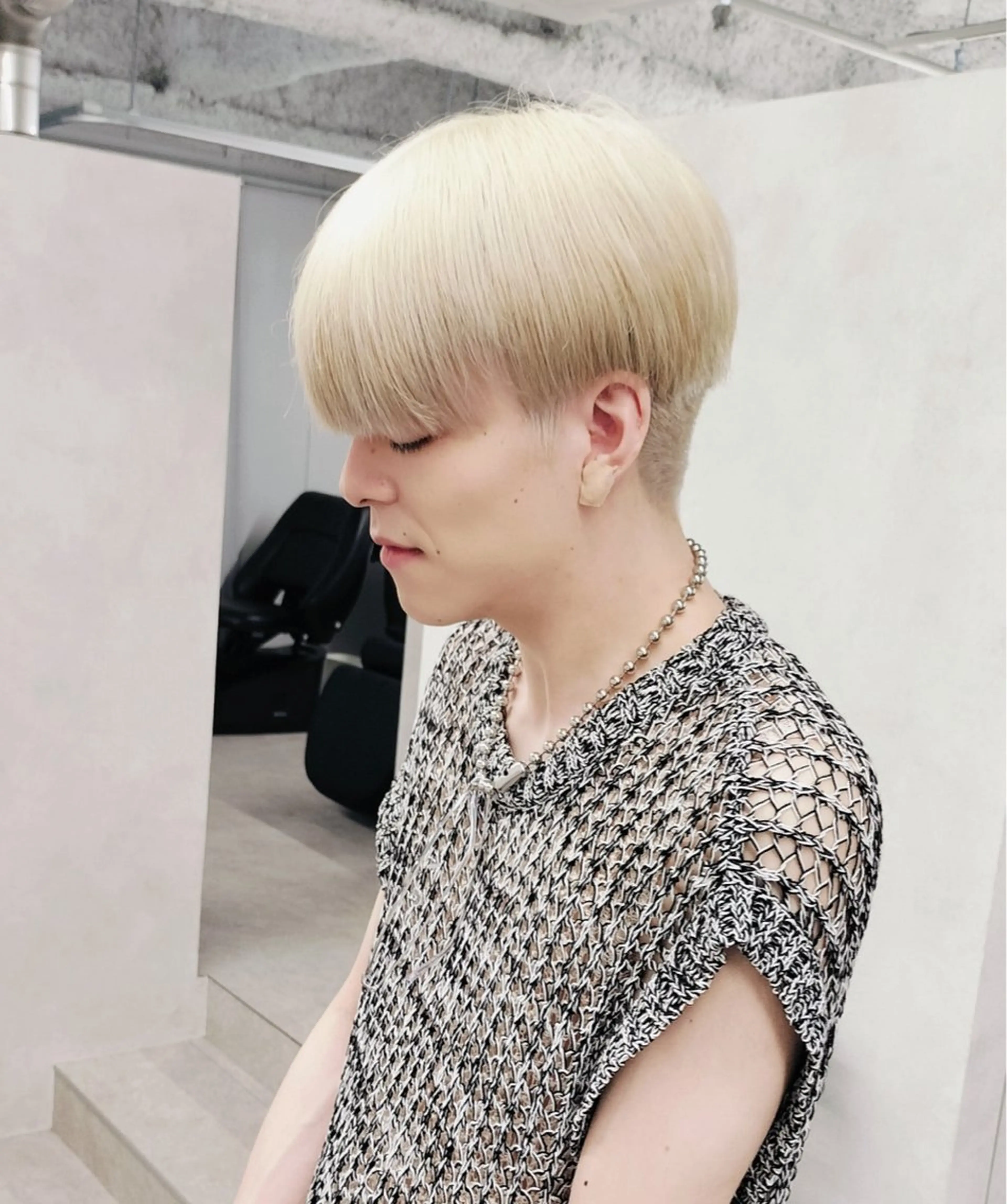 ショート カラー ヘアカラー 新島 涼のヘアスタイル