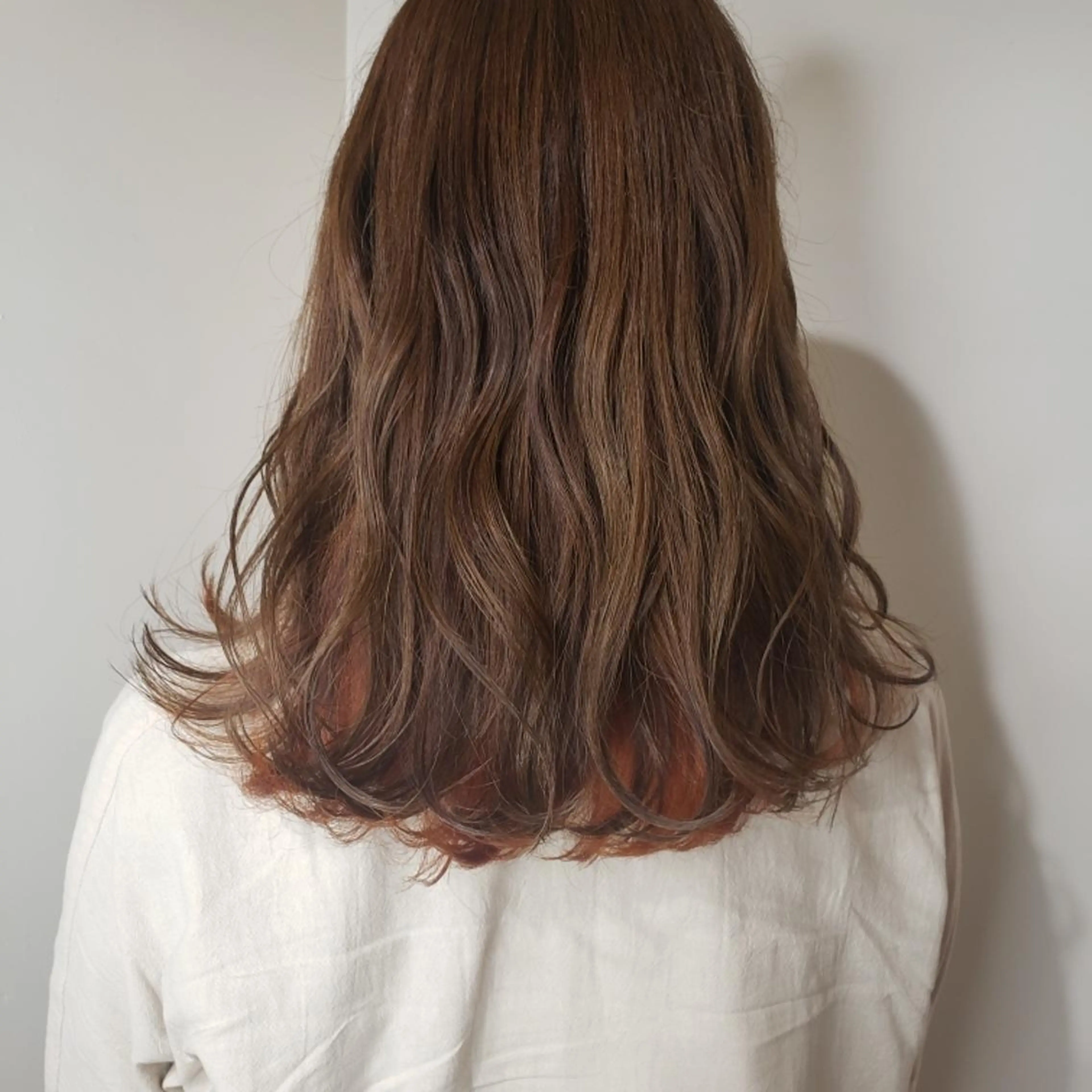 セミロング カット ヘアカラー トリートメント 🇰🇷透明感×ハイ トーン🌟tomoのヘアスタイル