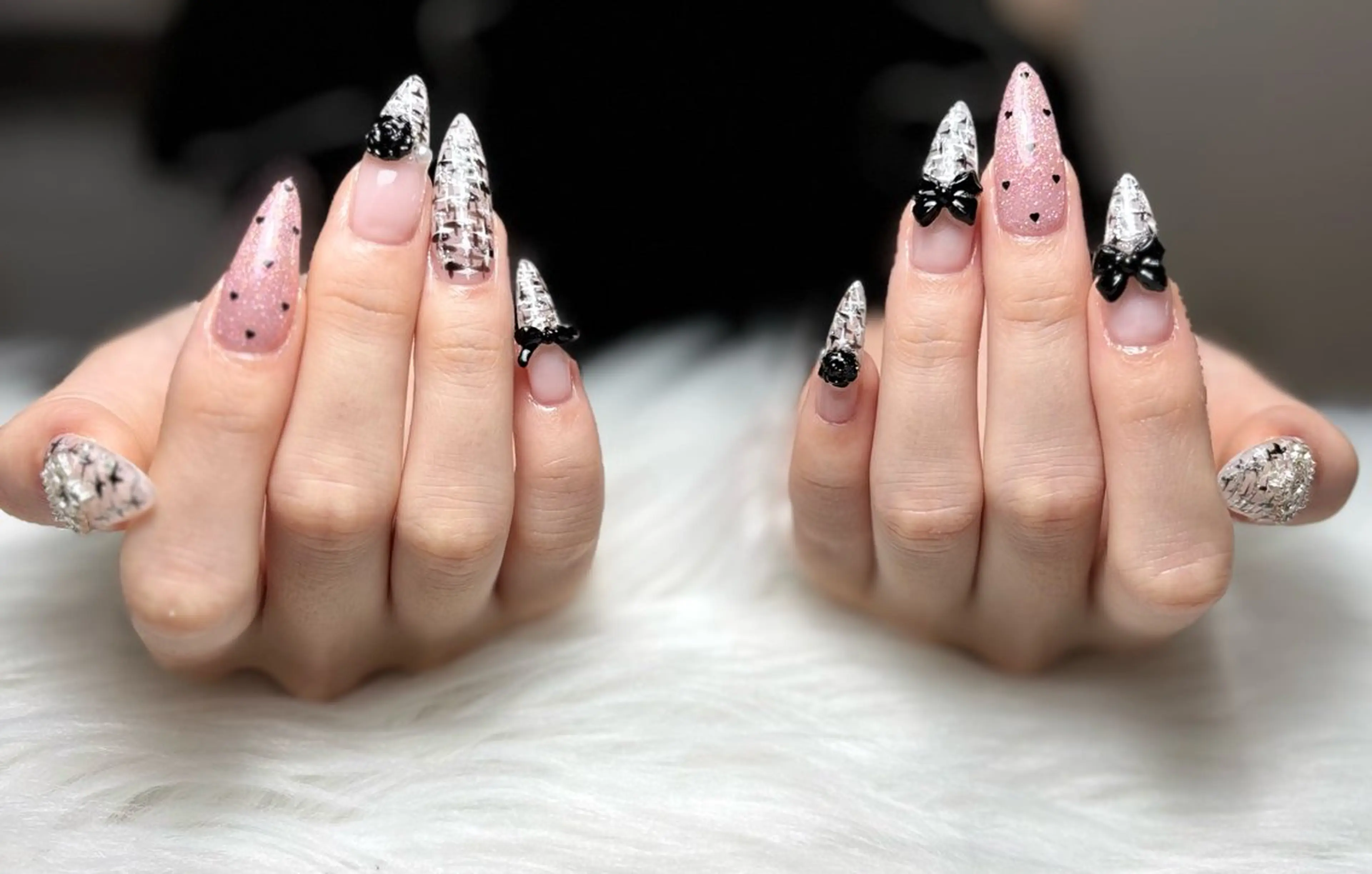 ネイル アートネイル 長さ出し ジェルネイル マグネットネイル ニュアンスネイル なな_ CloudyChanのネイルデザイン