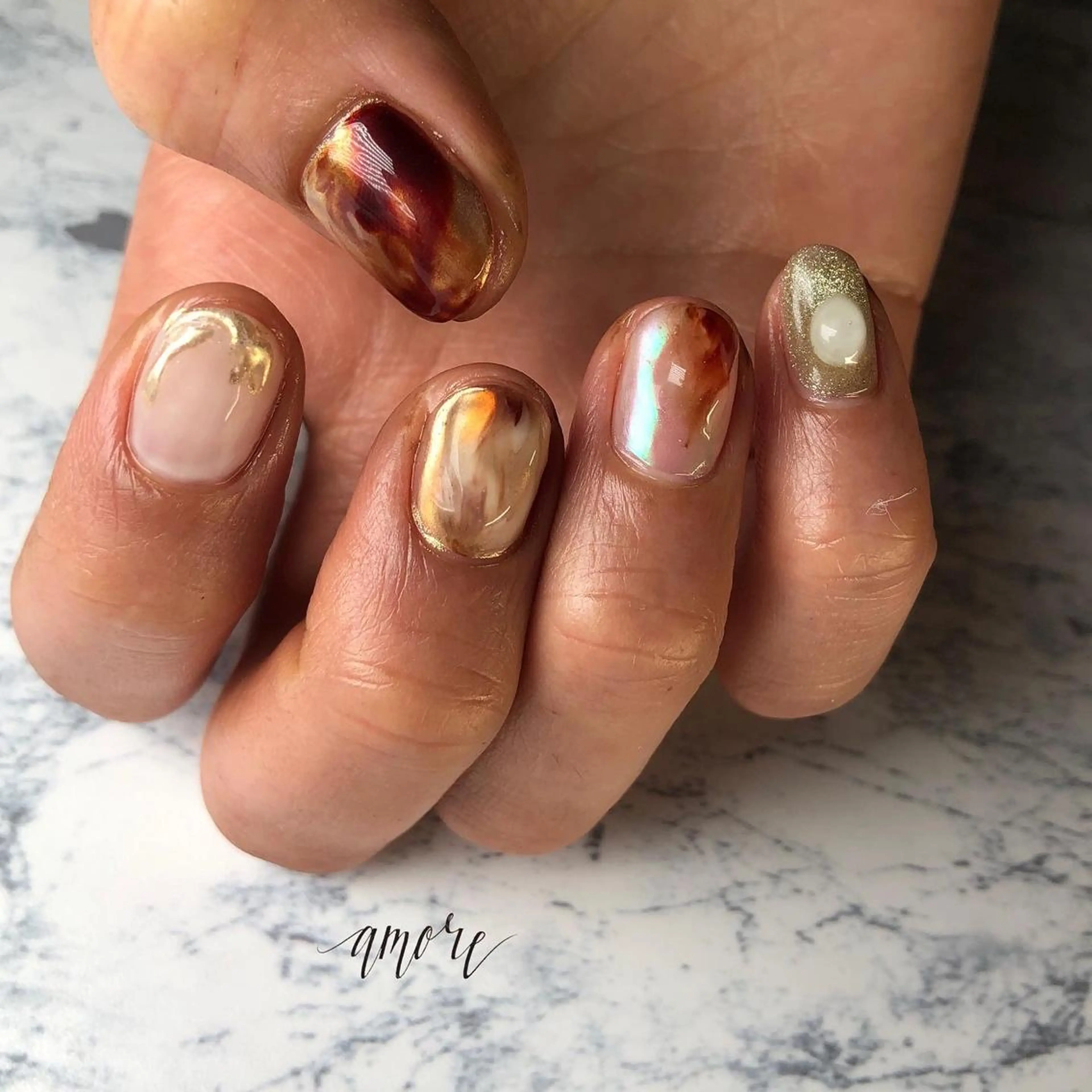 ネイル ジェルネイル 氷ネイル・うるうるネイル マグネットネイル ミラーネイル ニュアンスネイル You kyehwaのネイルデザイン