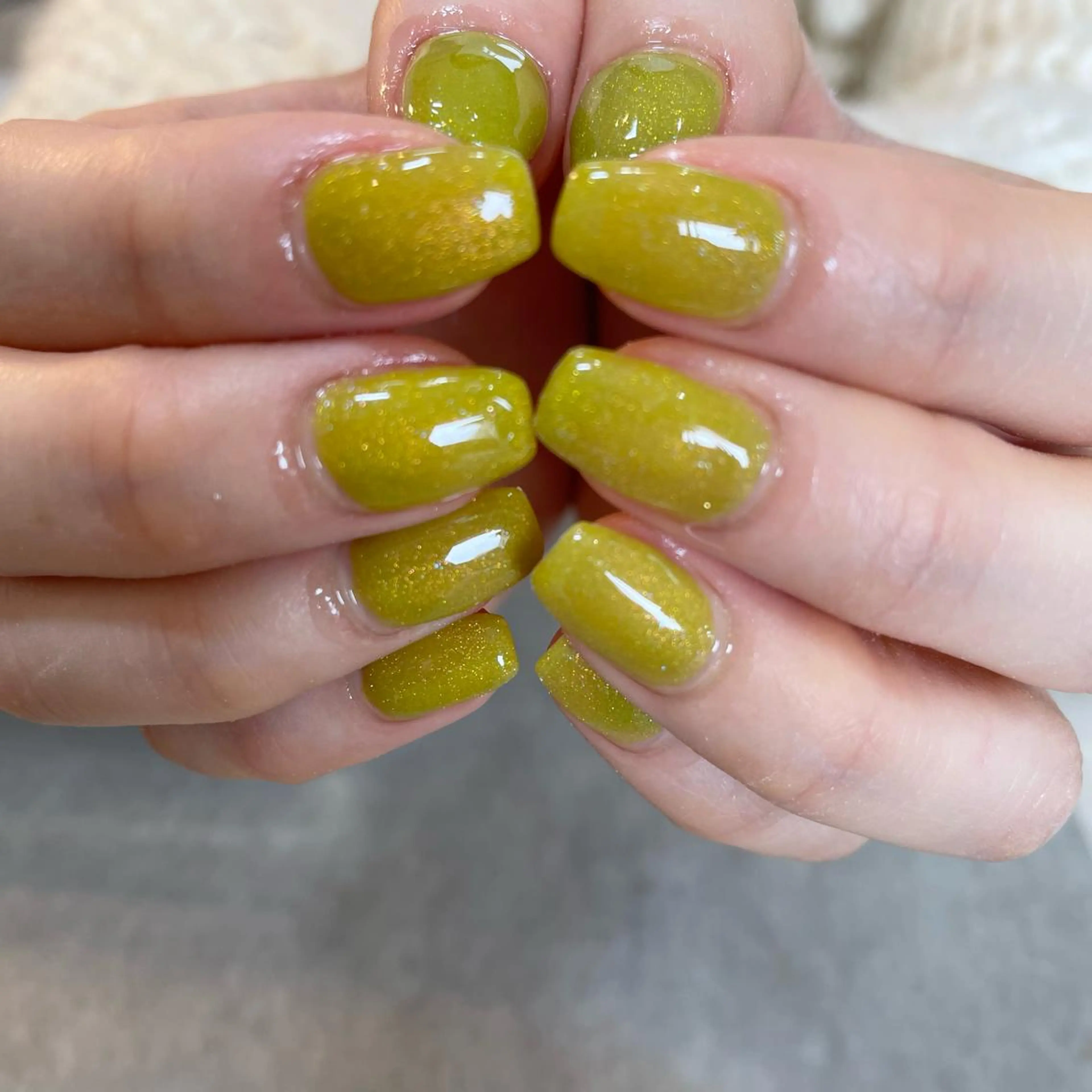 ネイル マグネットネイル ピスタチオネイル Nail Salon Gummi.のネイルデザイン
