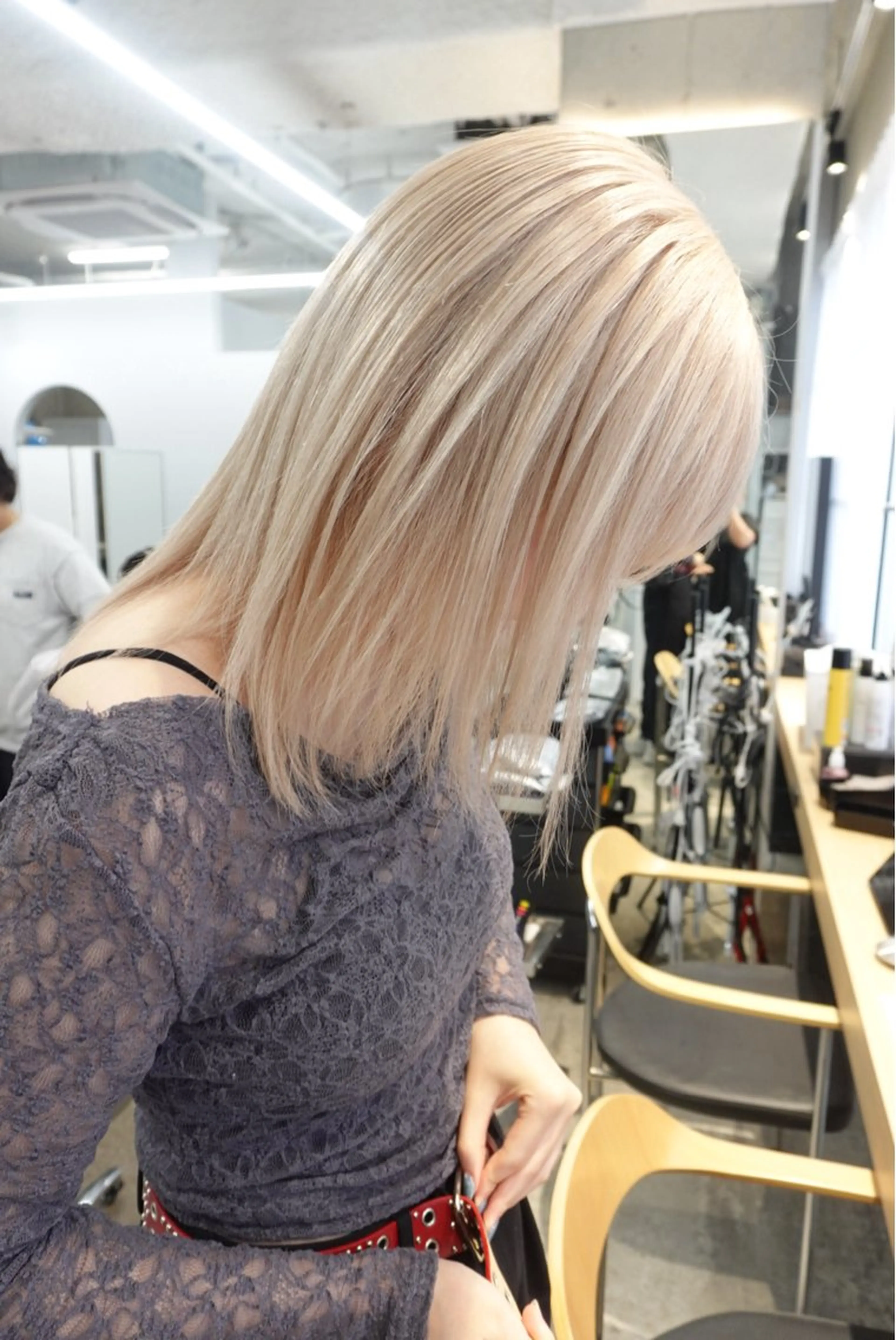 ミディアム カラー ヘアカラー トリートメント ✨ブリーチ/顔周り レイヤー¦YUKA✨のヘアスタイル