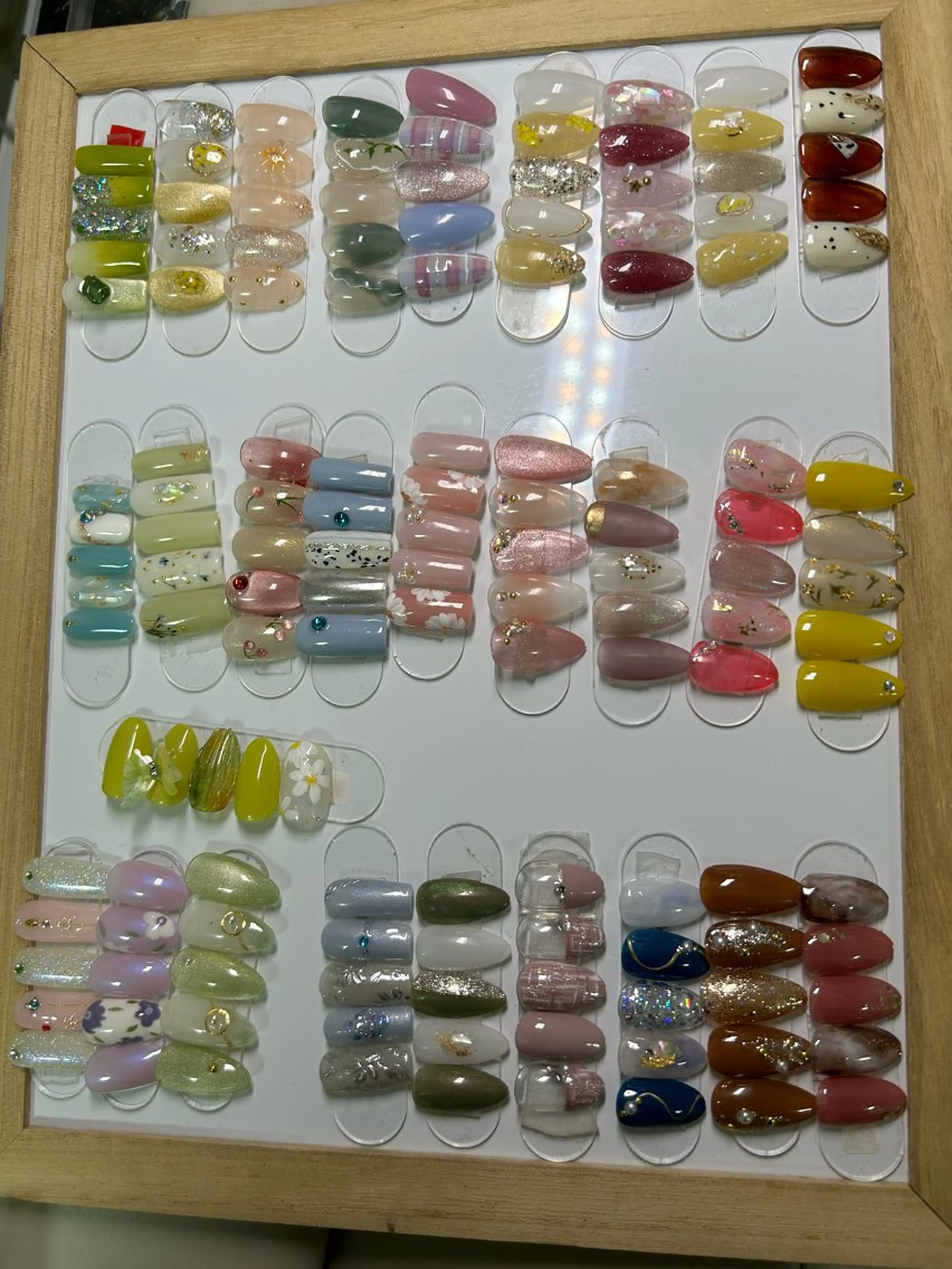 ネイル レアリティー所属・レアリティ ハヤシのネイルデザイン